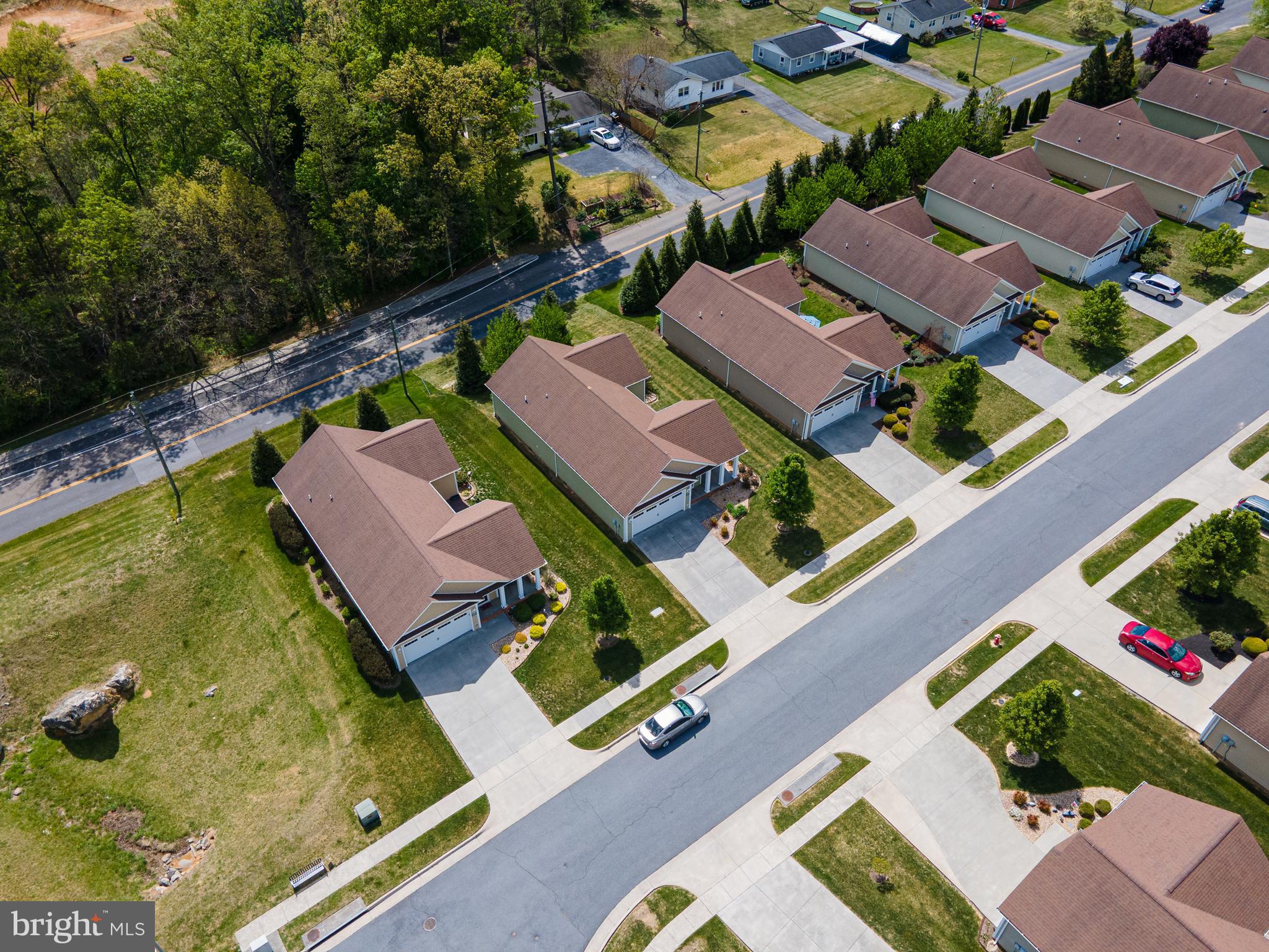 HISEY PARK - Residential