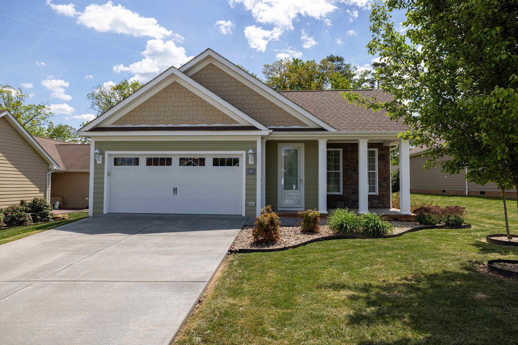 HISEY PARK - Residential