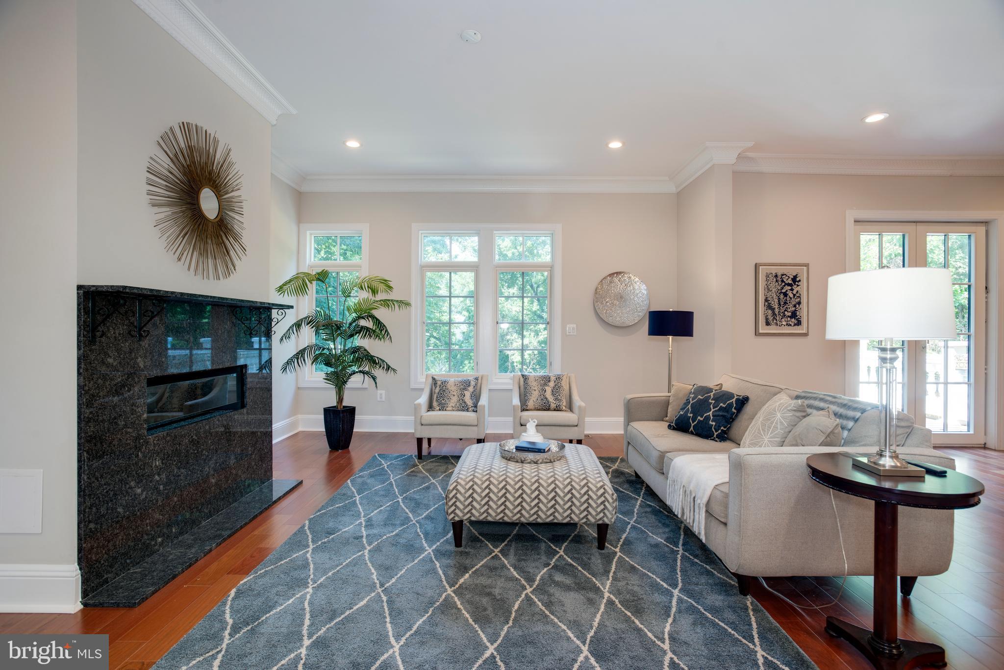 WEST FALLS CHURCH - Residential