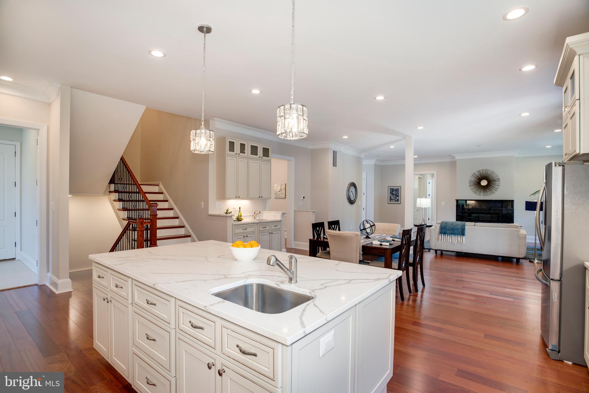 WEST FALLS CHURCH - Residential