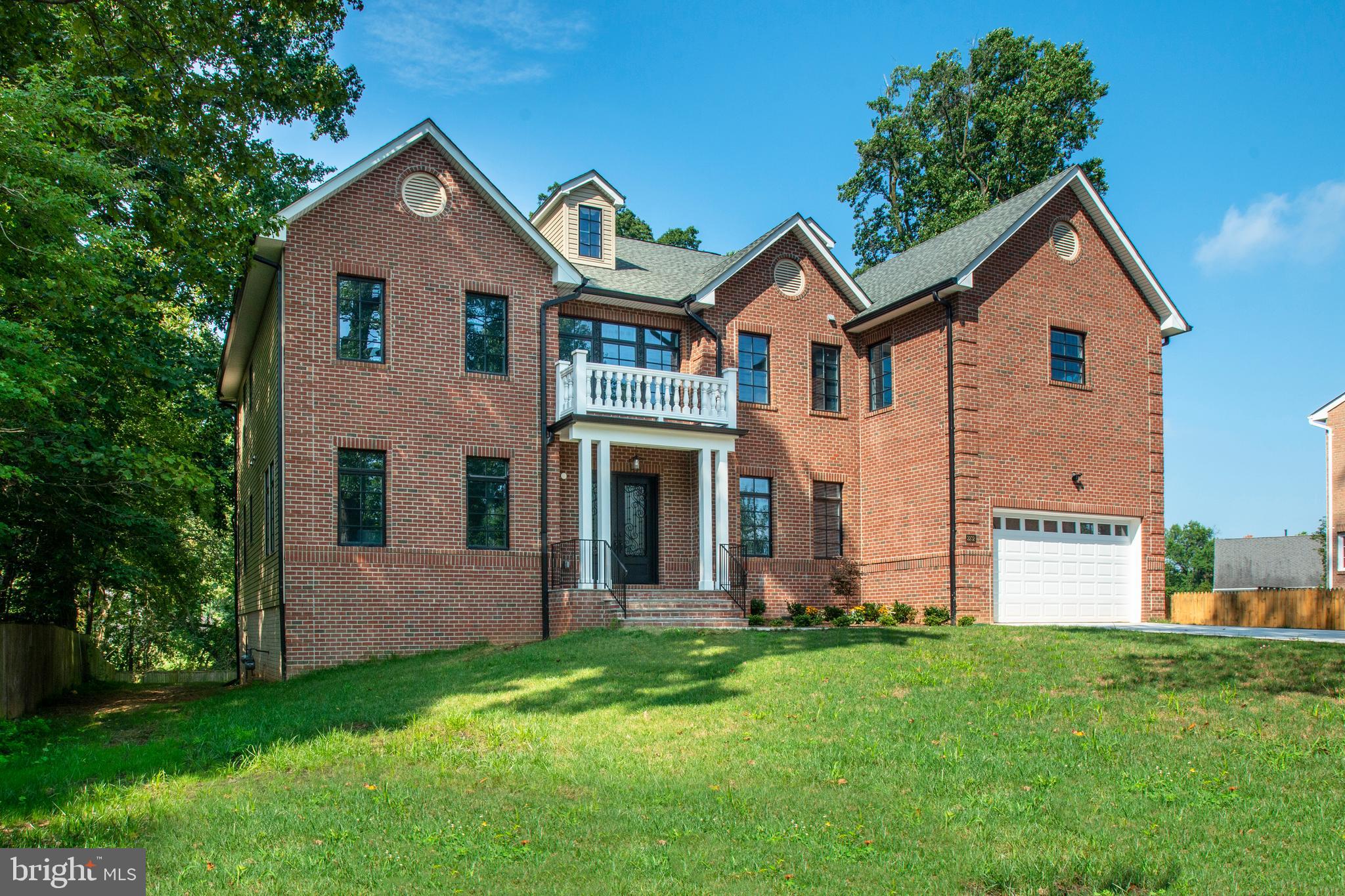 WEST FALLS CHURCH - Residential