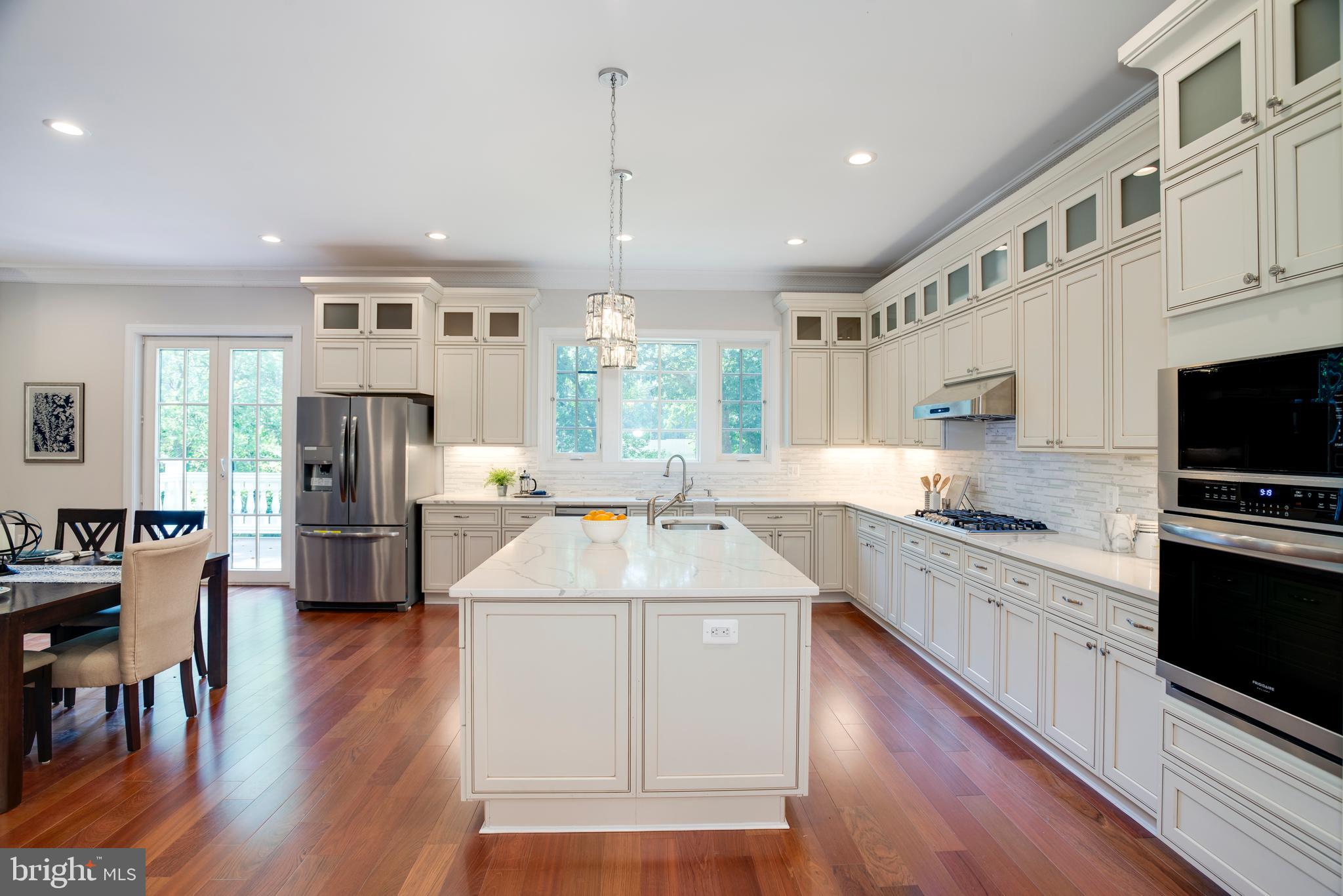 WEST FALLS CHURCH - Residential