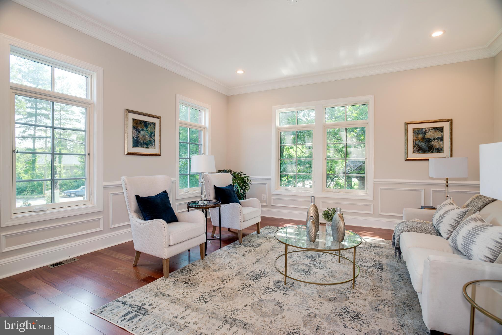 WEST FALLS CHURCH - Residential