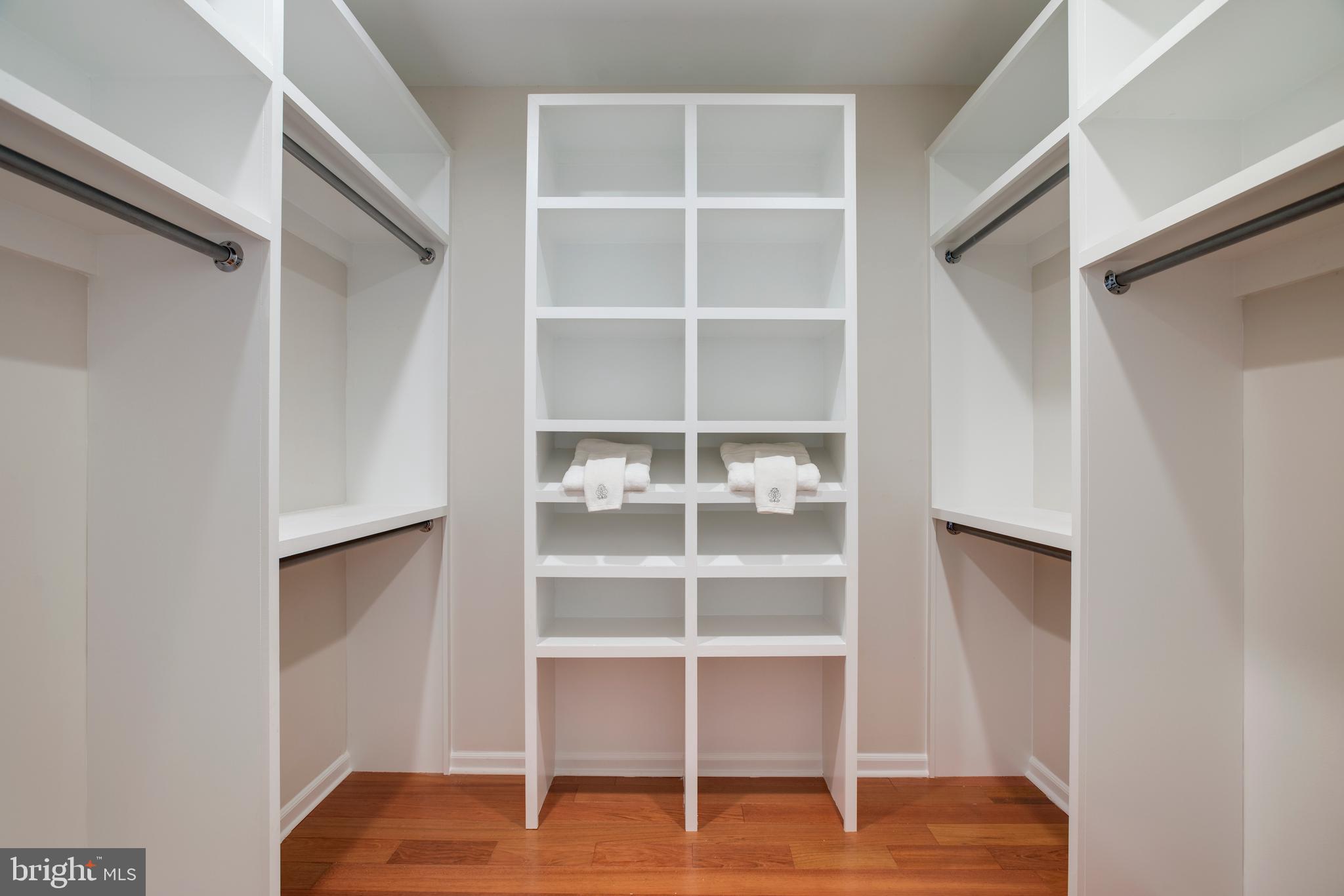 WEST FALLS CHURCH - Residential