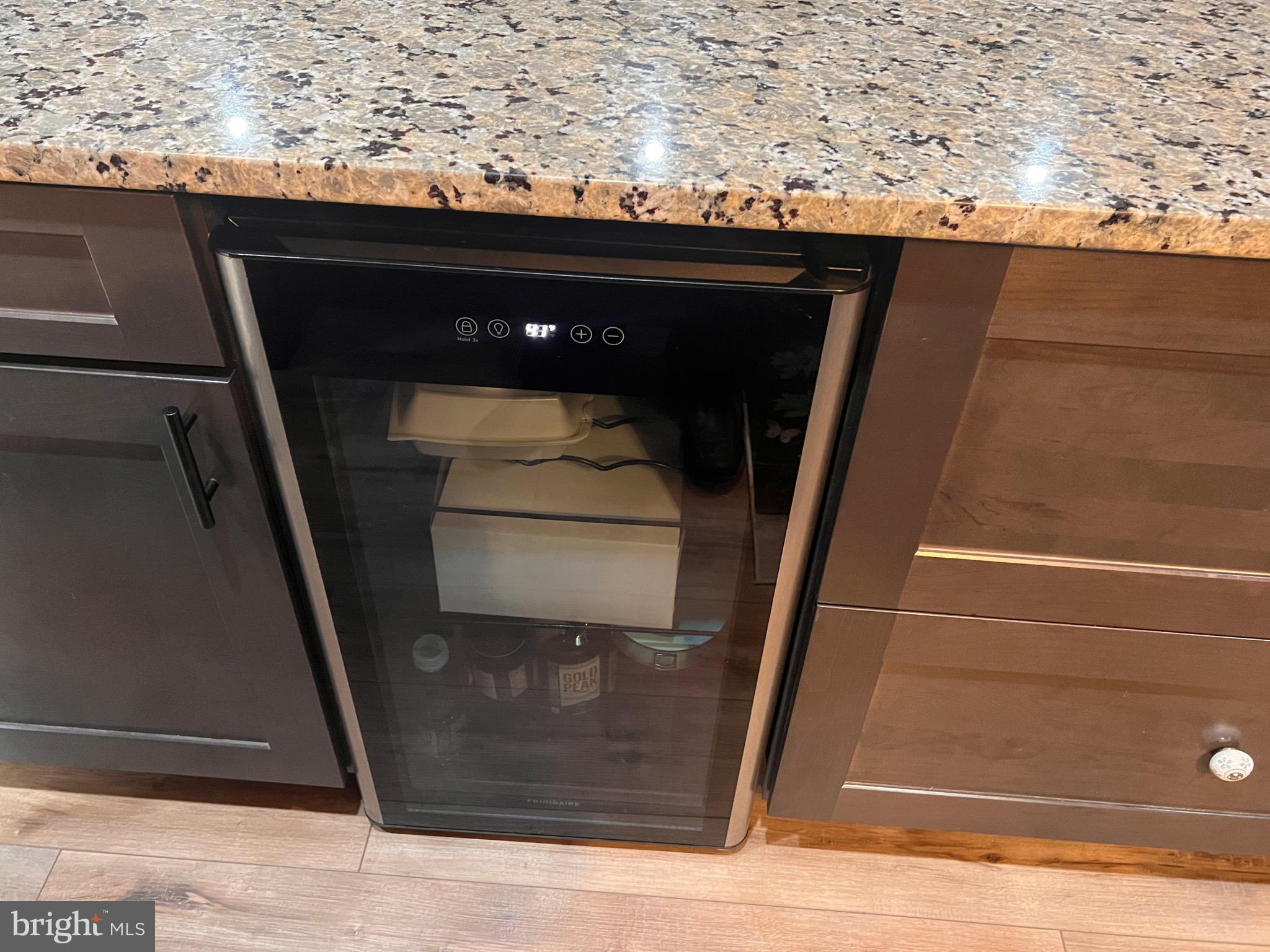 PARKHILL VIEWS - Residential