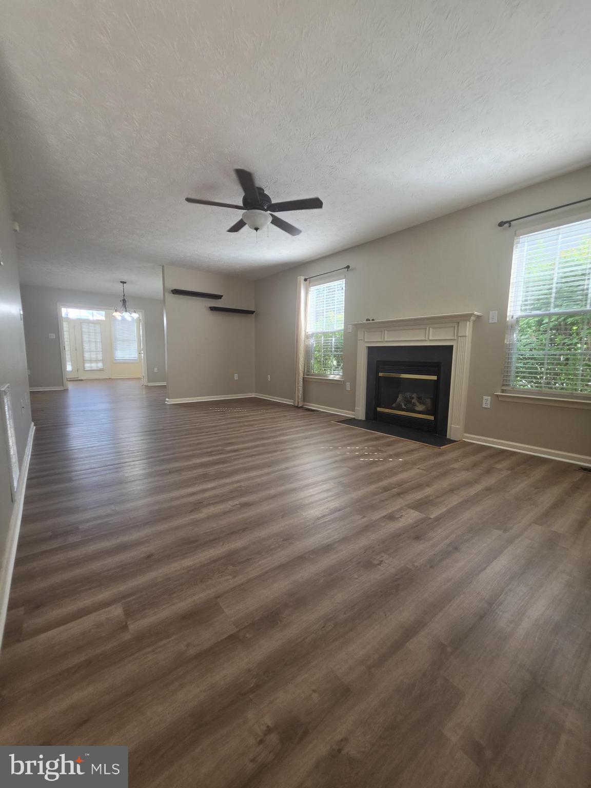 2066 HONEYSUCKLE LANE