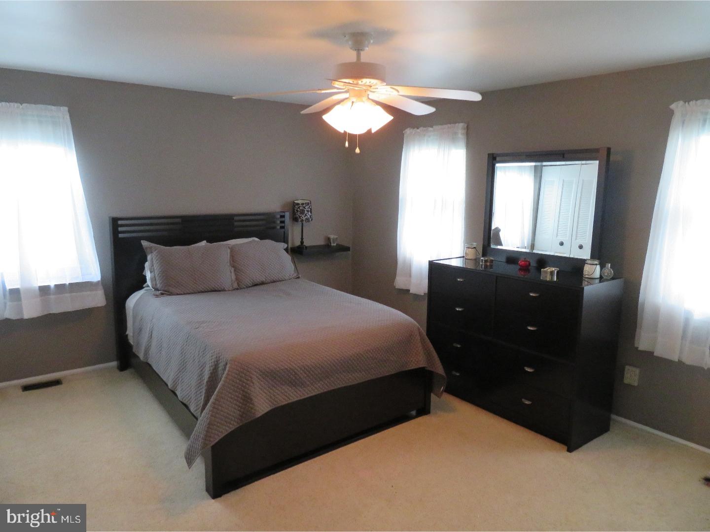 SALEM POINT - Residential