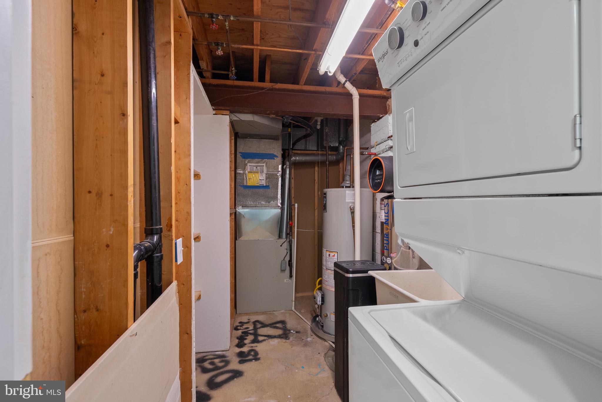 VILLAGE OF LONG REACH - Residential