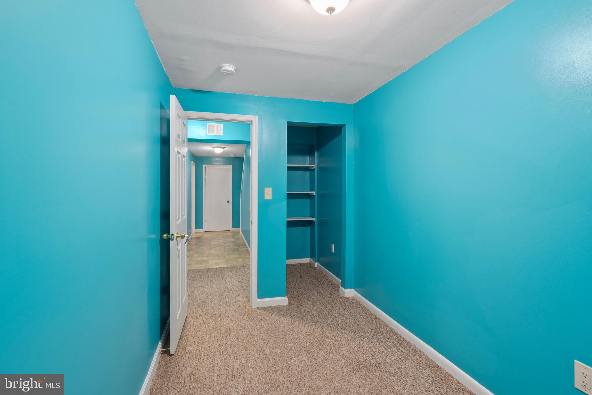 VILLAGE OF LONG REACH - Residential