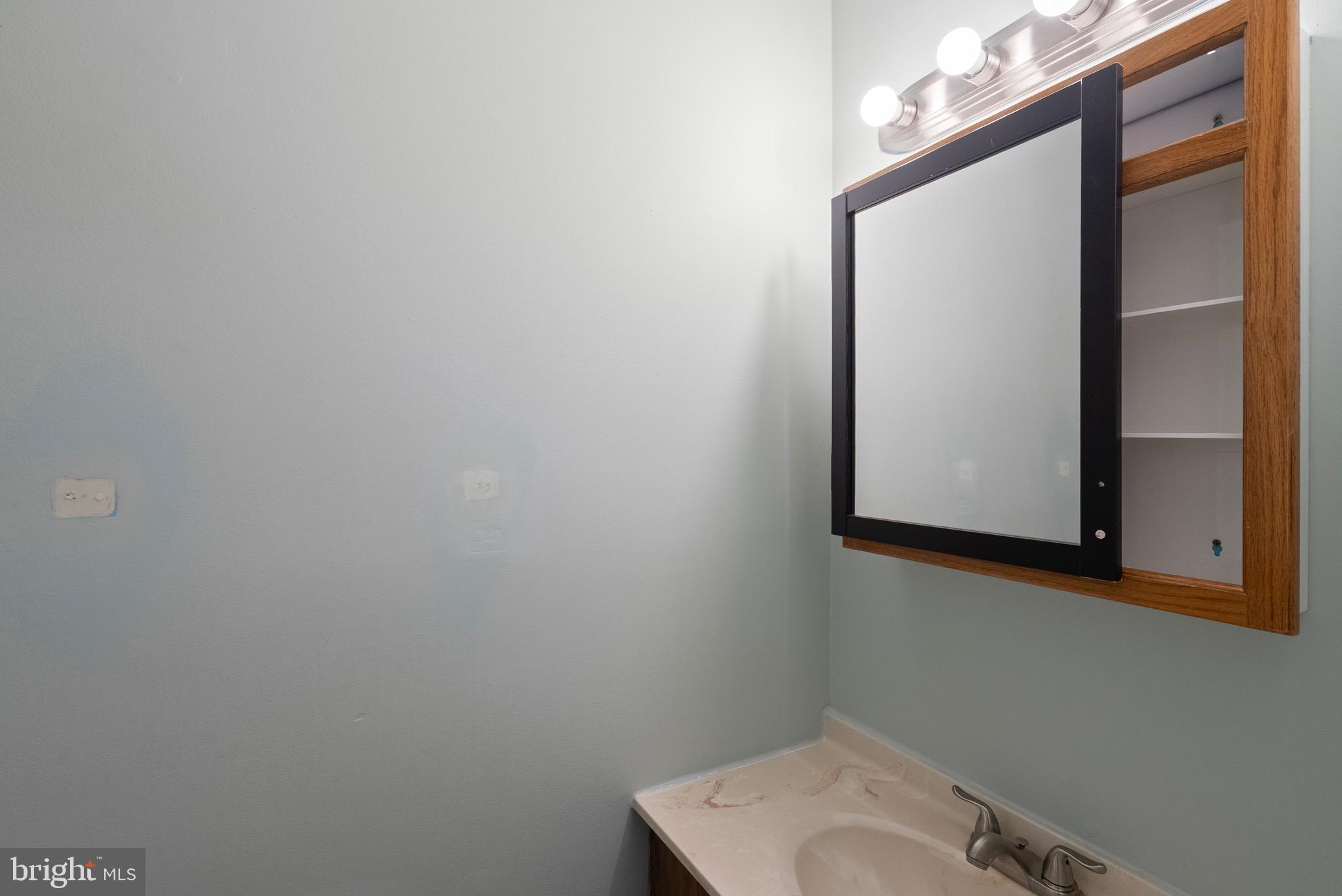 VILLAGE OF LONG REACH - Residential