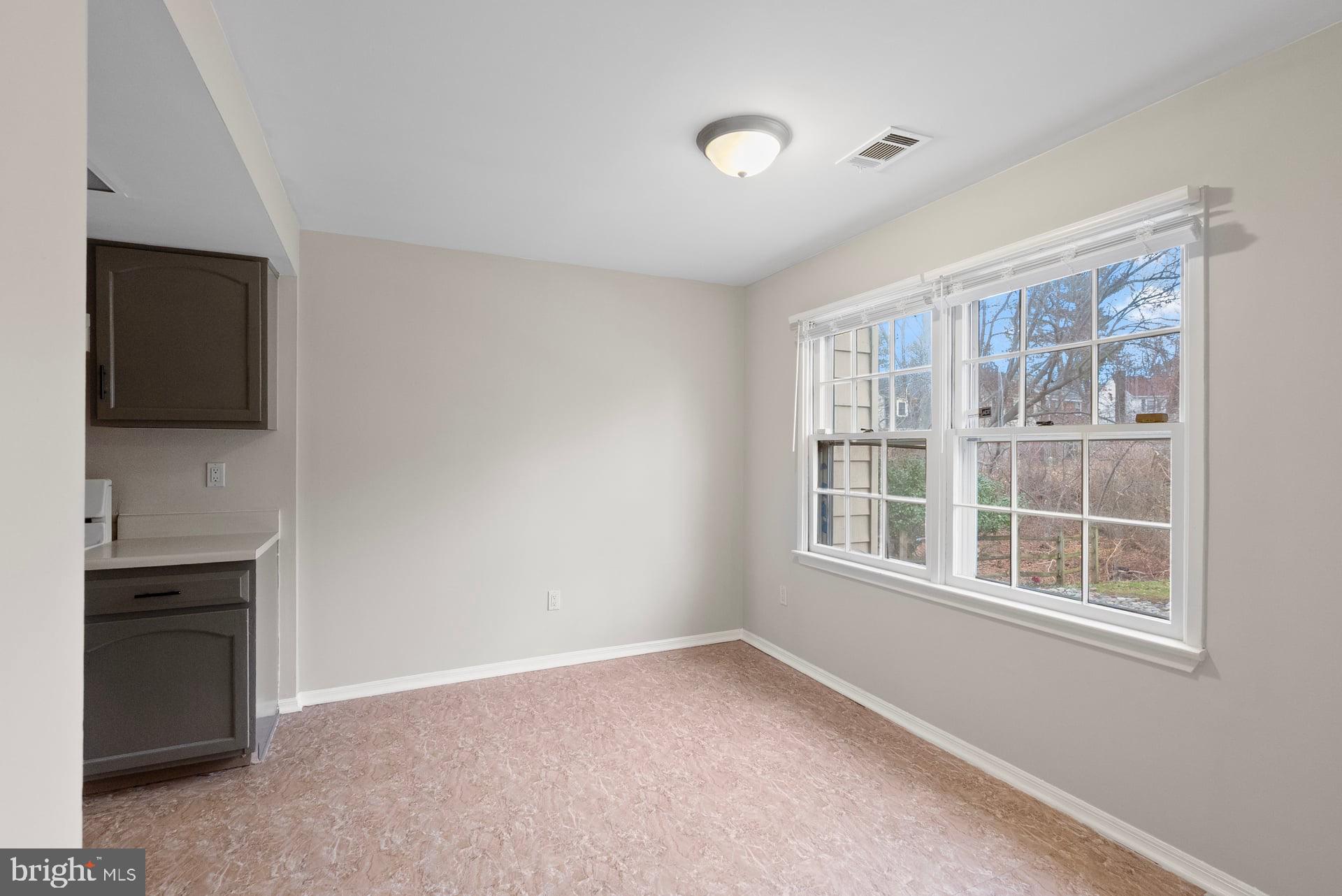 VILLAGE OF LONG REACH - Residential