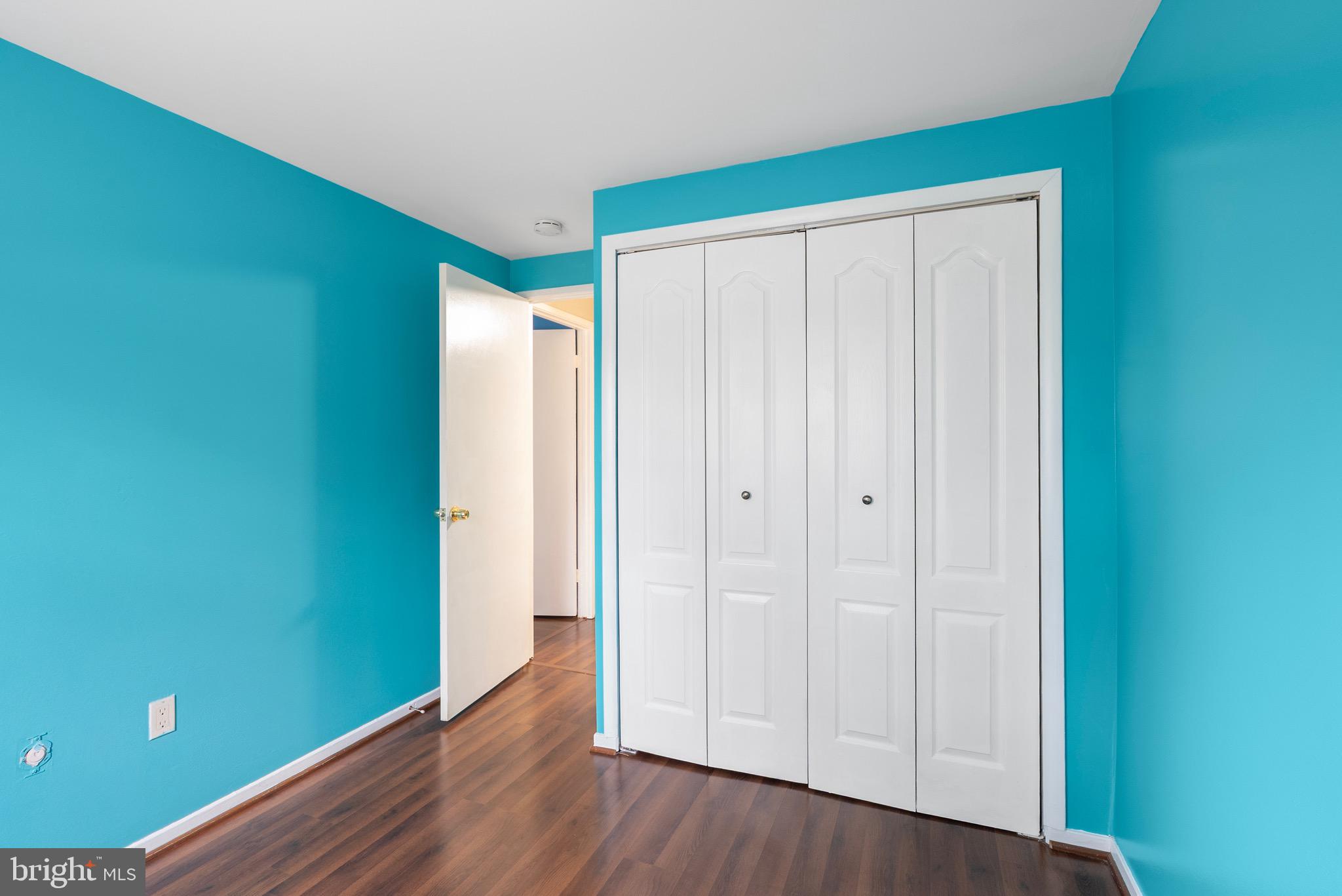 VILLAGE OF LONG REACH - Residential