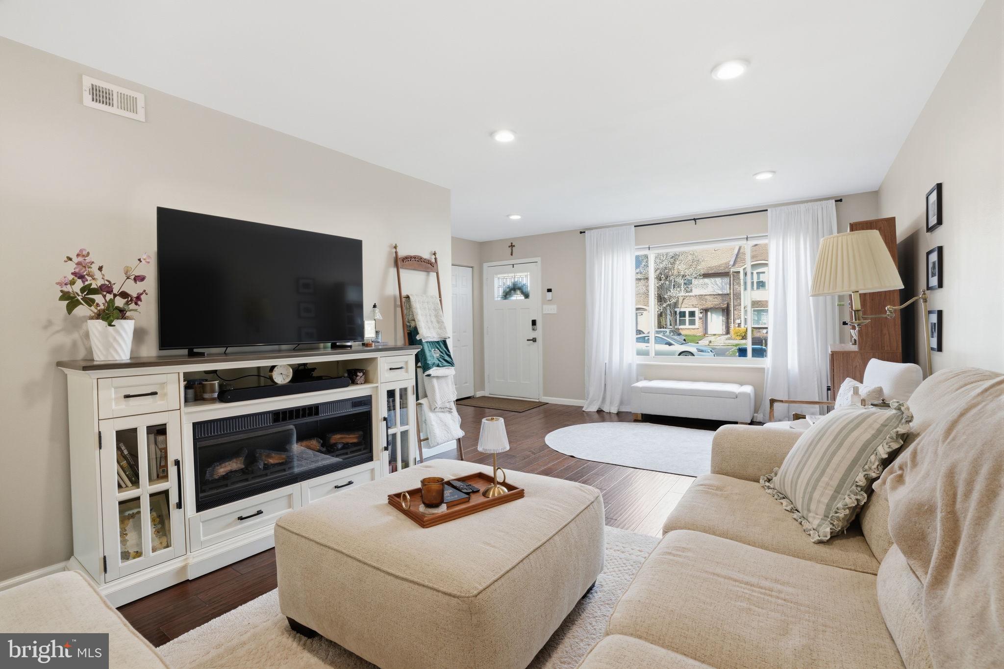 CLUSTERS - Residential