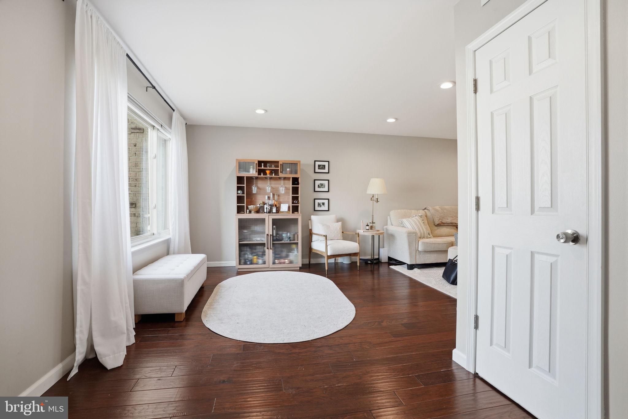 CLUSTERS - Residential