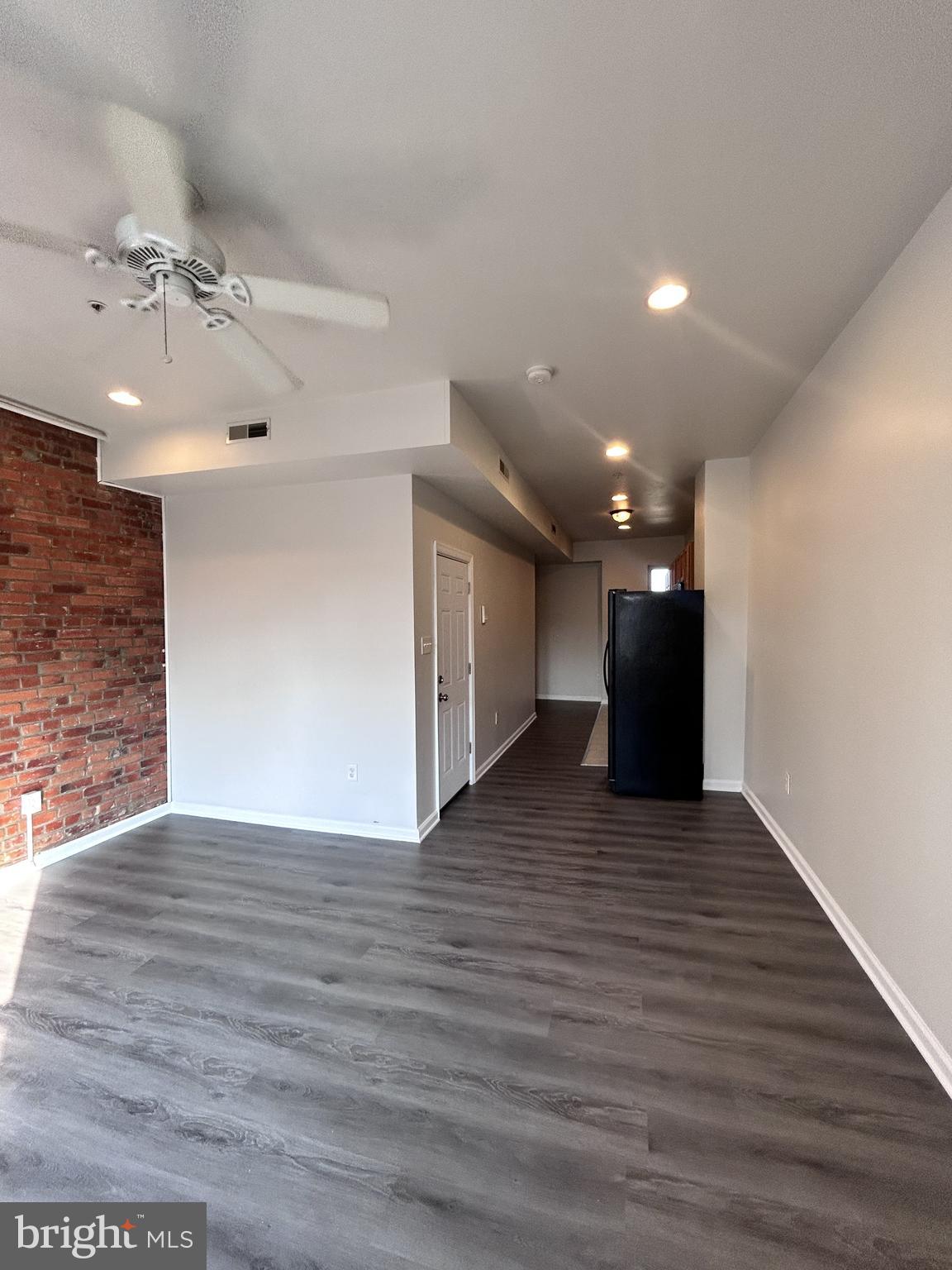 3109 FRANKFORD AVENUE 2