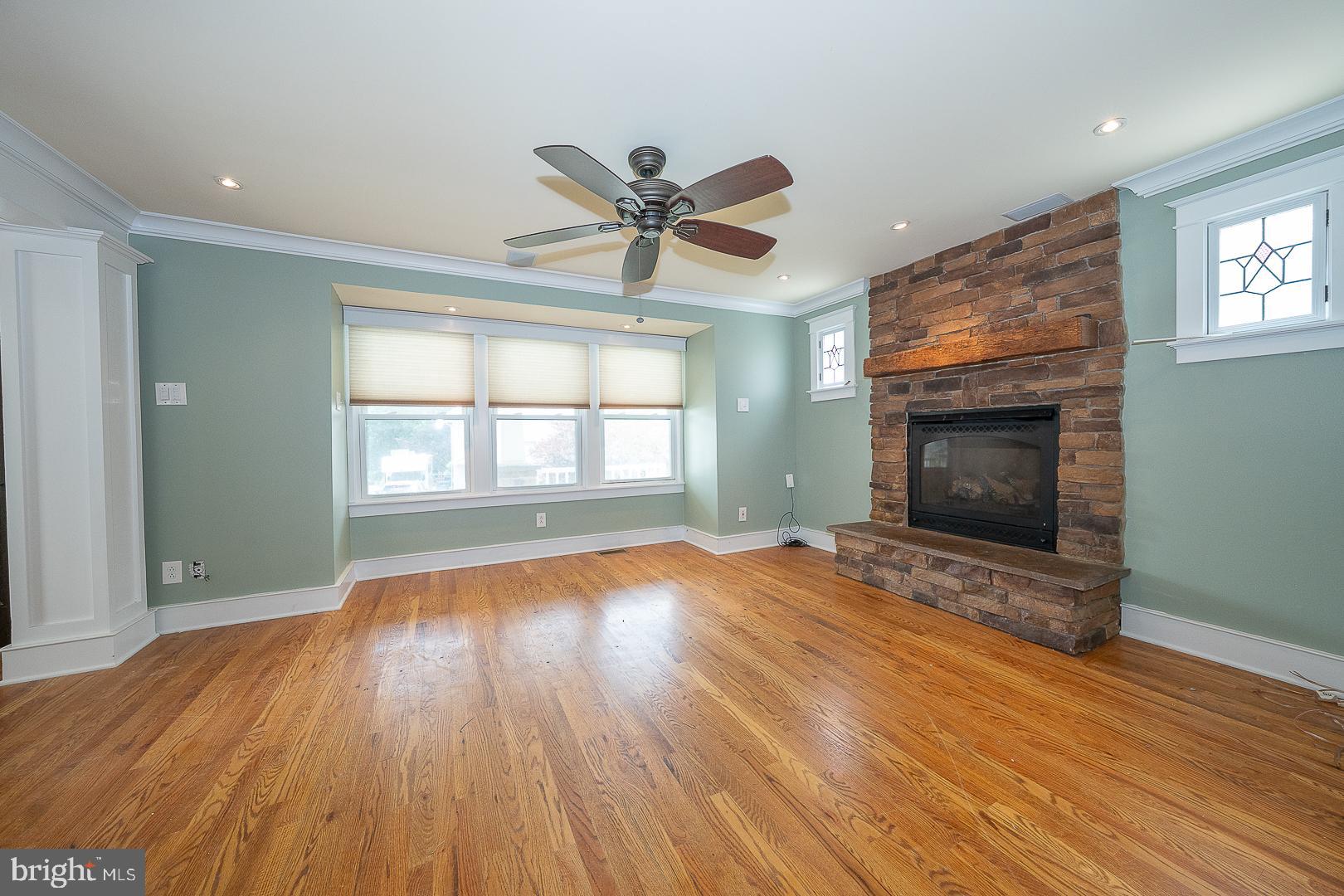 12 SUMMIT AVENUE