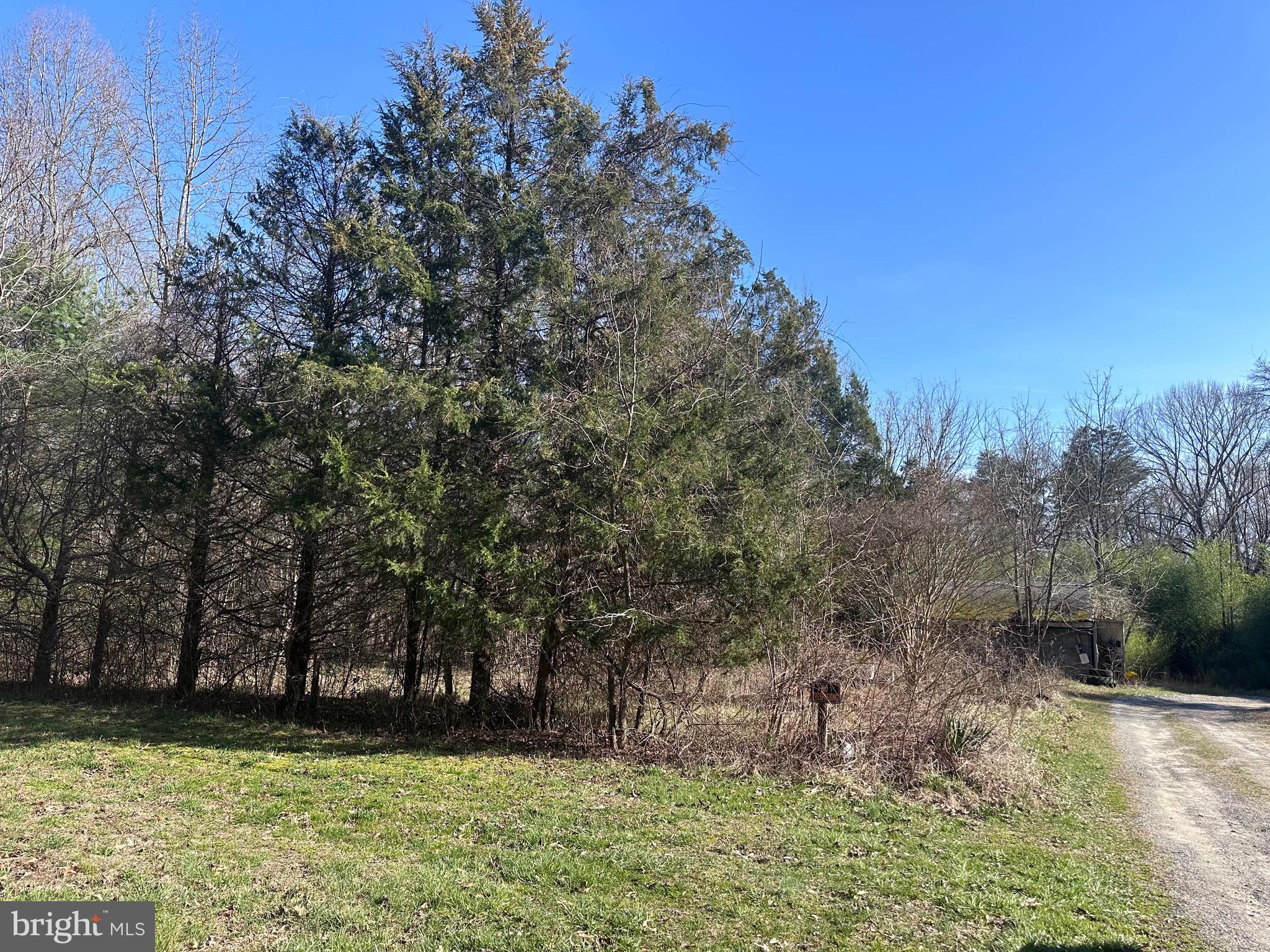 SUNRISE BEACH - Residential