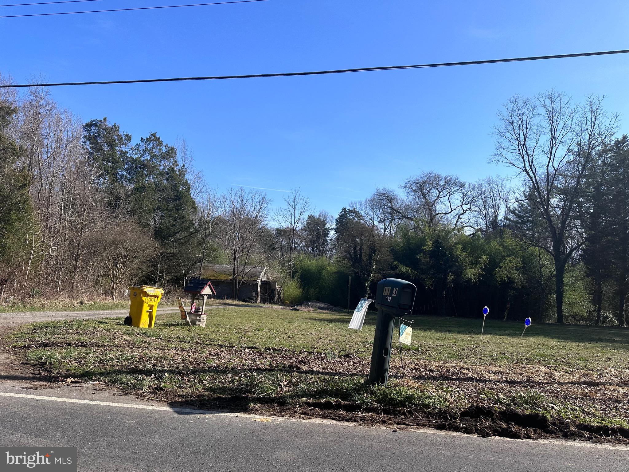 SUNRISE BEACH - Residential