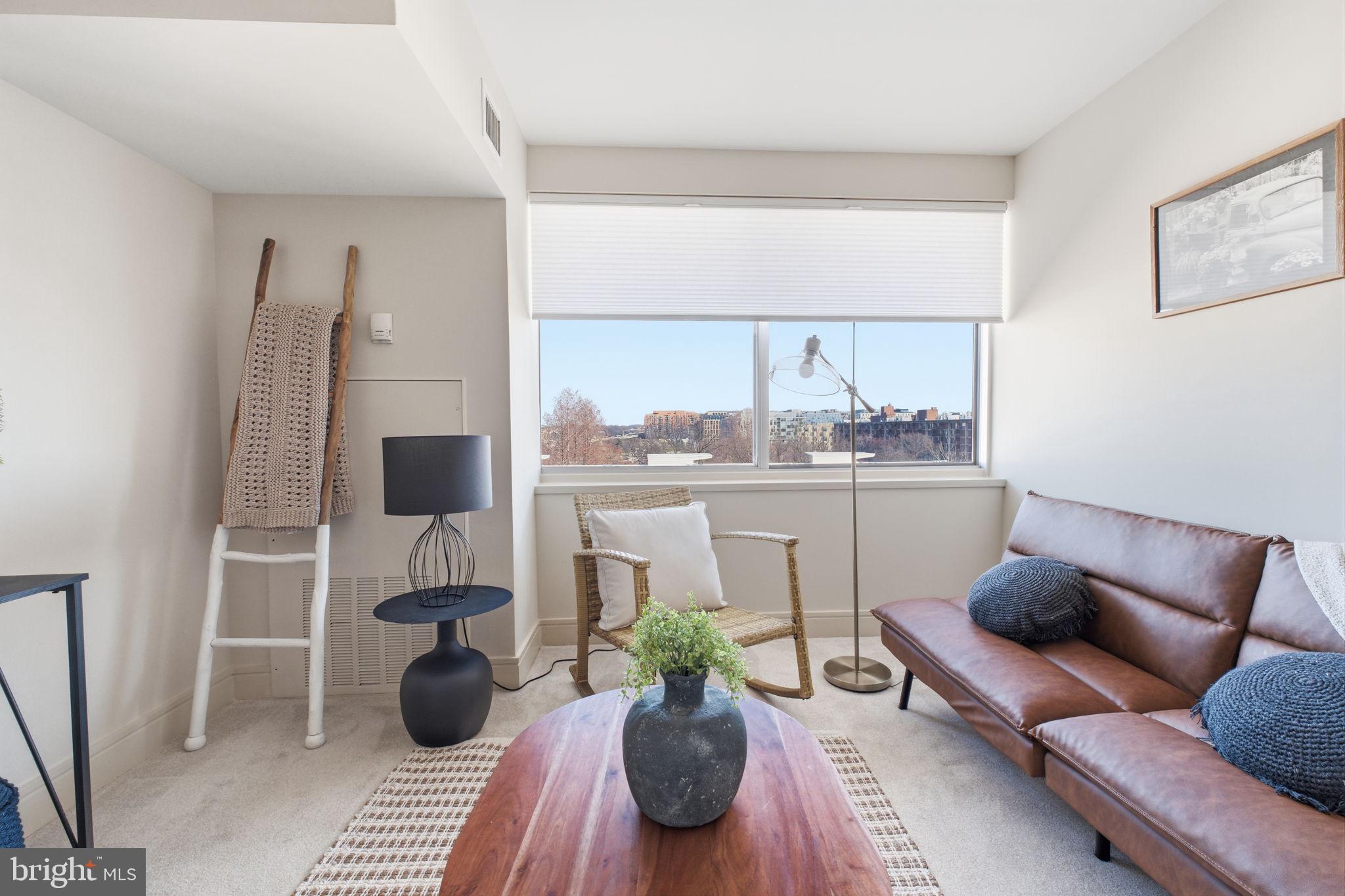 800 4TH STREET SW N717