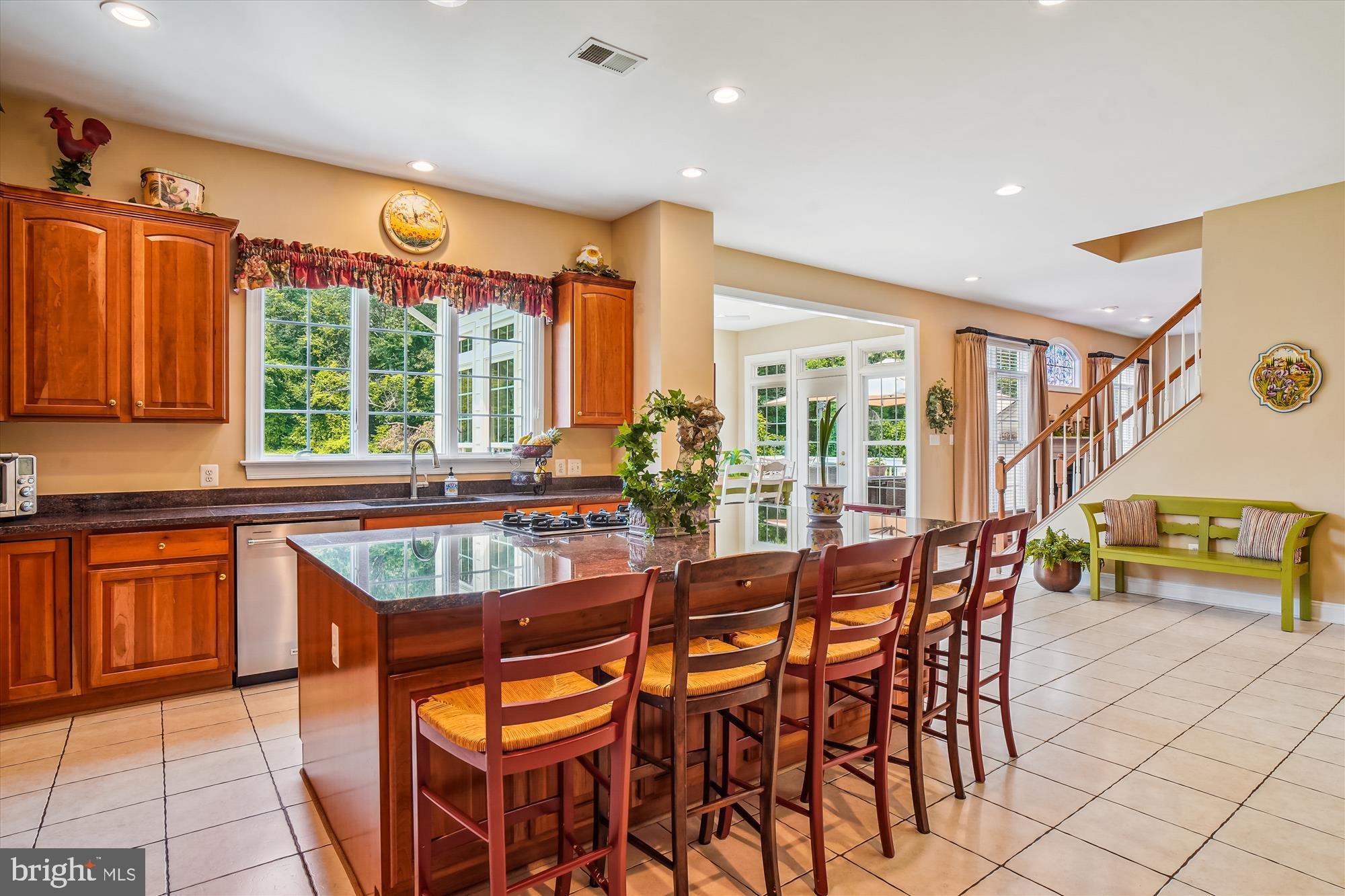 GOLF ESTATES - Residential Lease