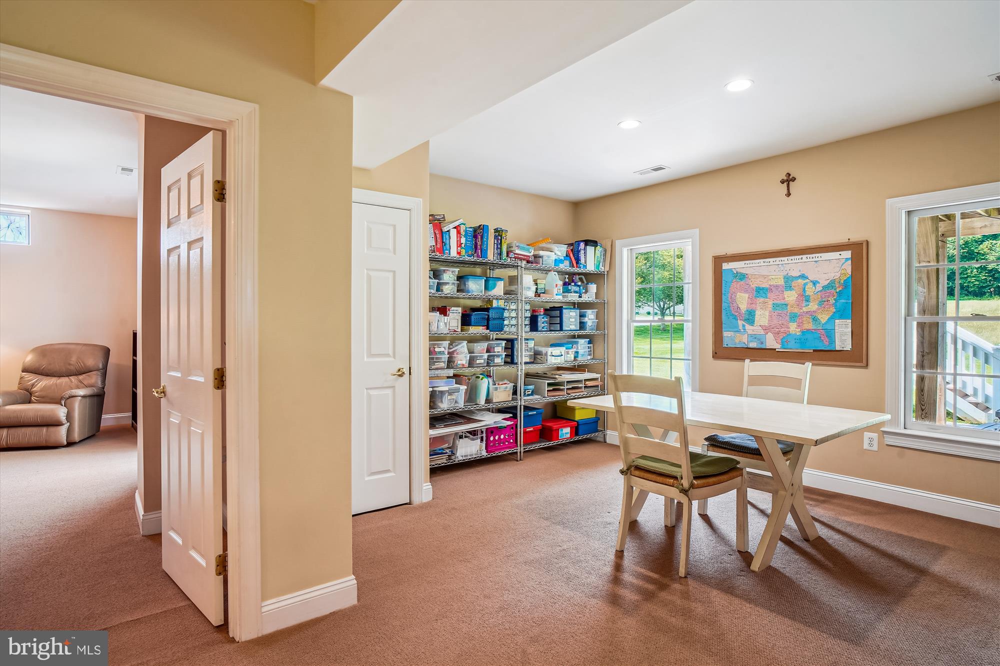 GOLF ESTATES - Residential Lease