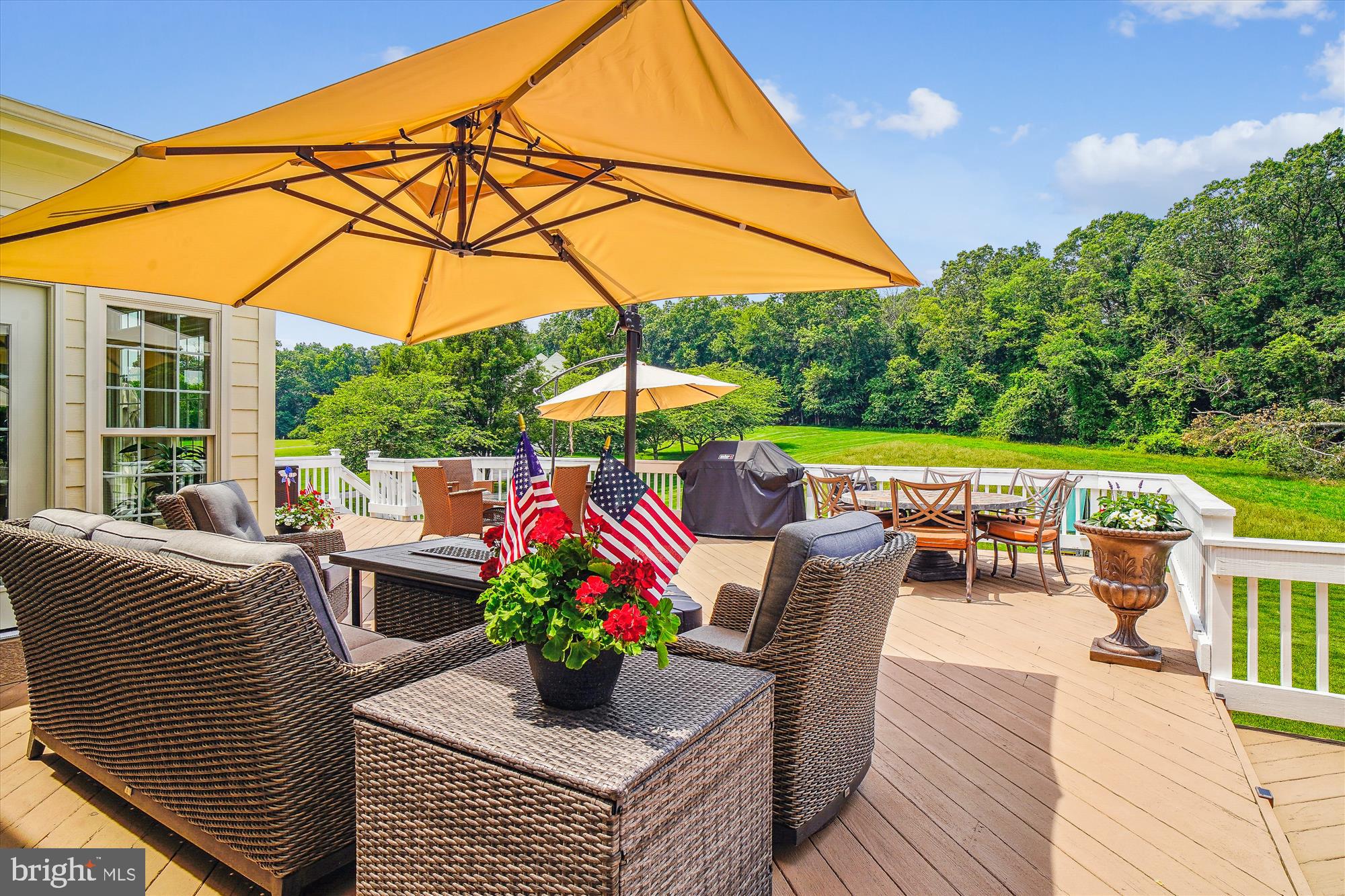 GOLF ESTATES - Residential Lease