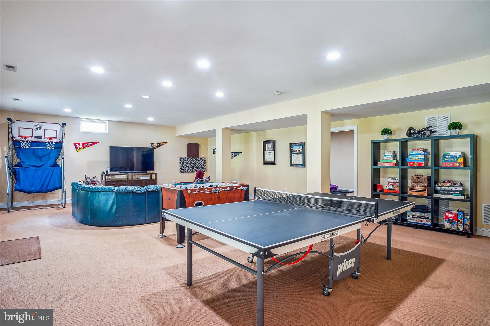 GOLF ESTATES - Residential Lease