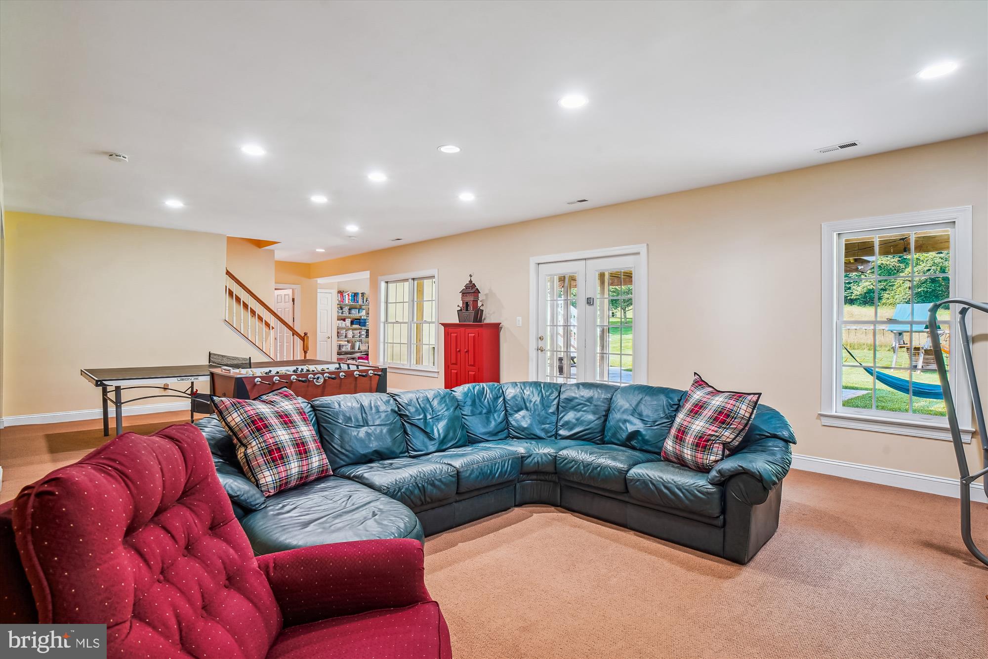 GOLF ESTATES - Residential Lease