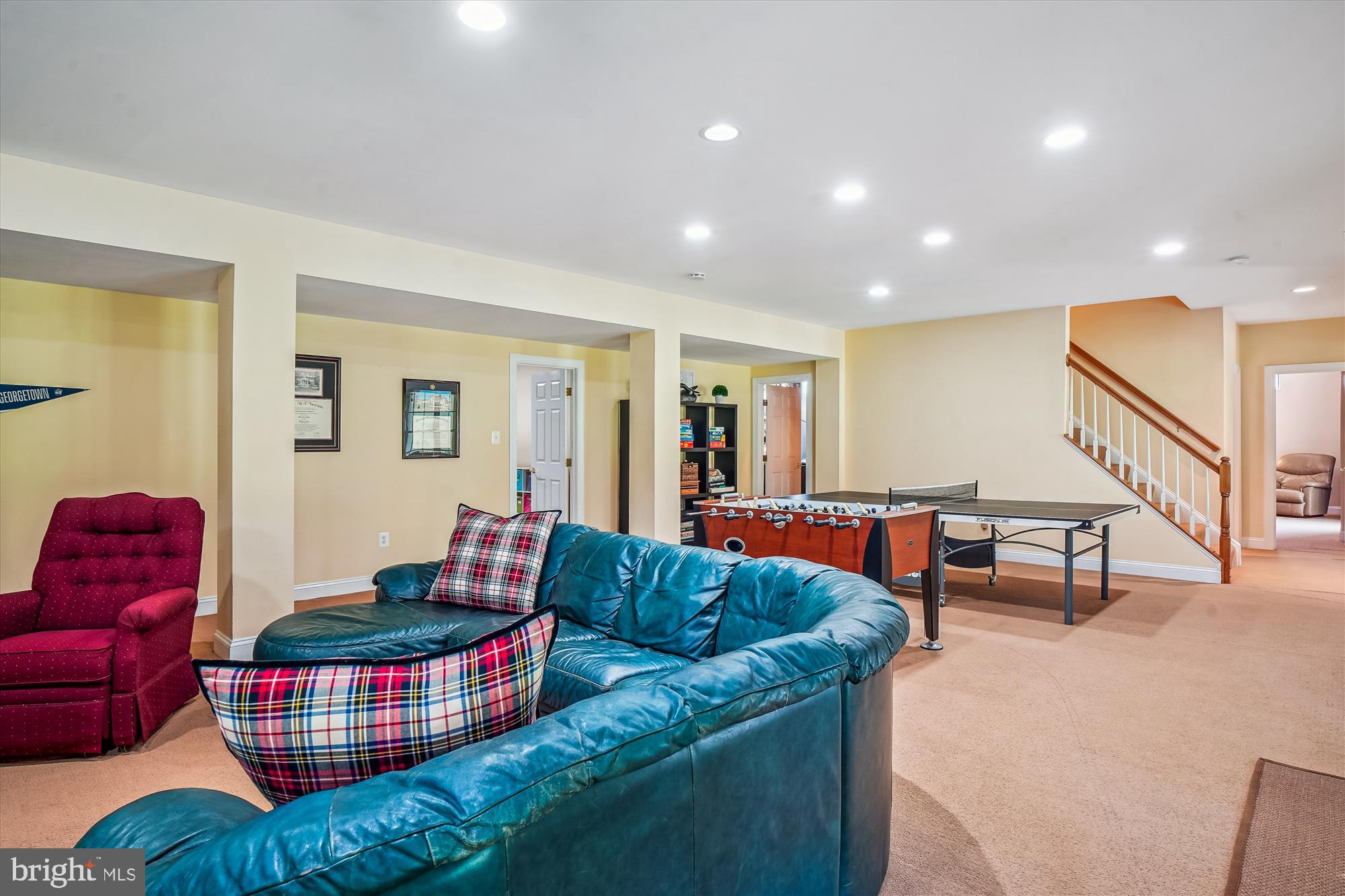 GOLF ESTATES - Residential Lease