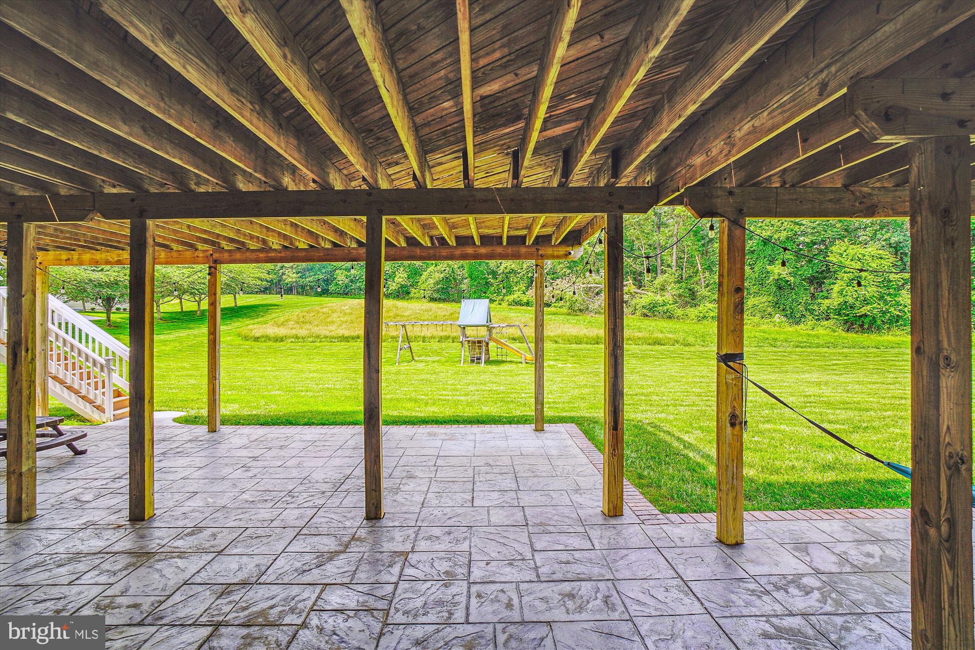 GOLF ESTATES - Residential Lease