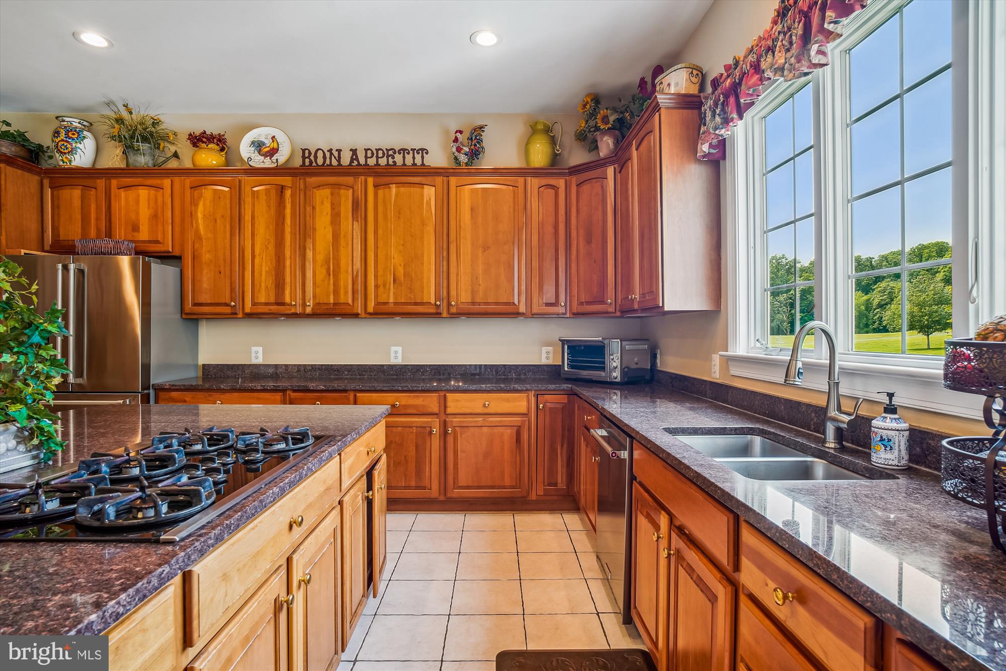 GOLF ESTATES - Residential Lease