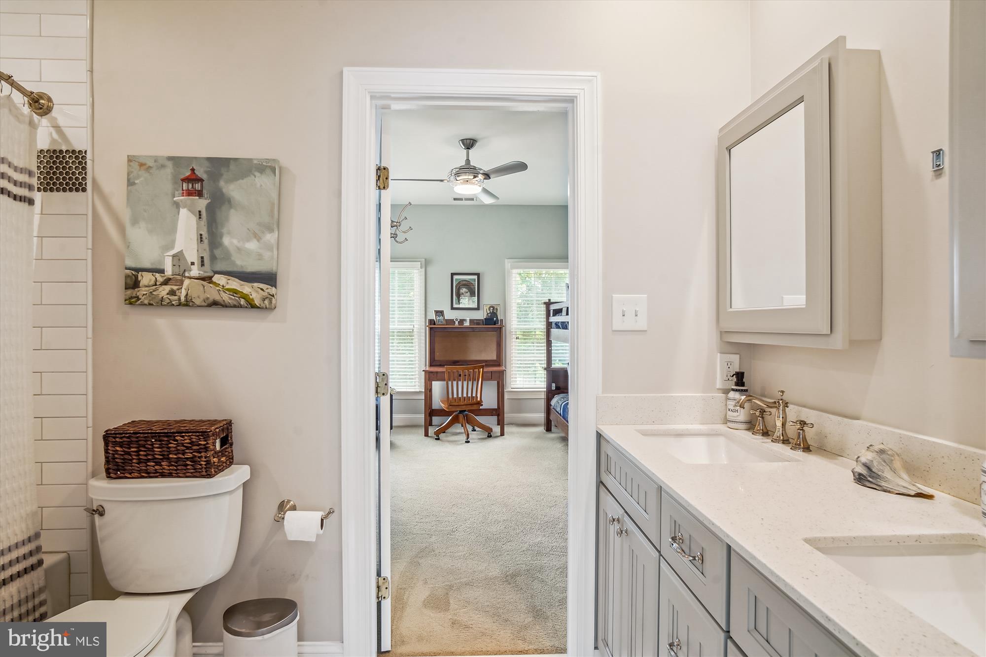 GOLF ESTATES - Residential Lease