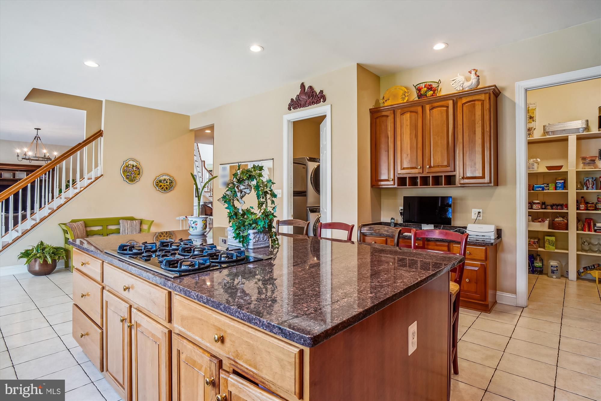 GOLF ESTATES - Residential Lease