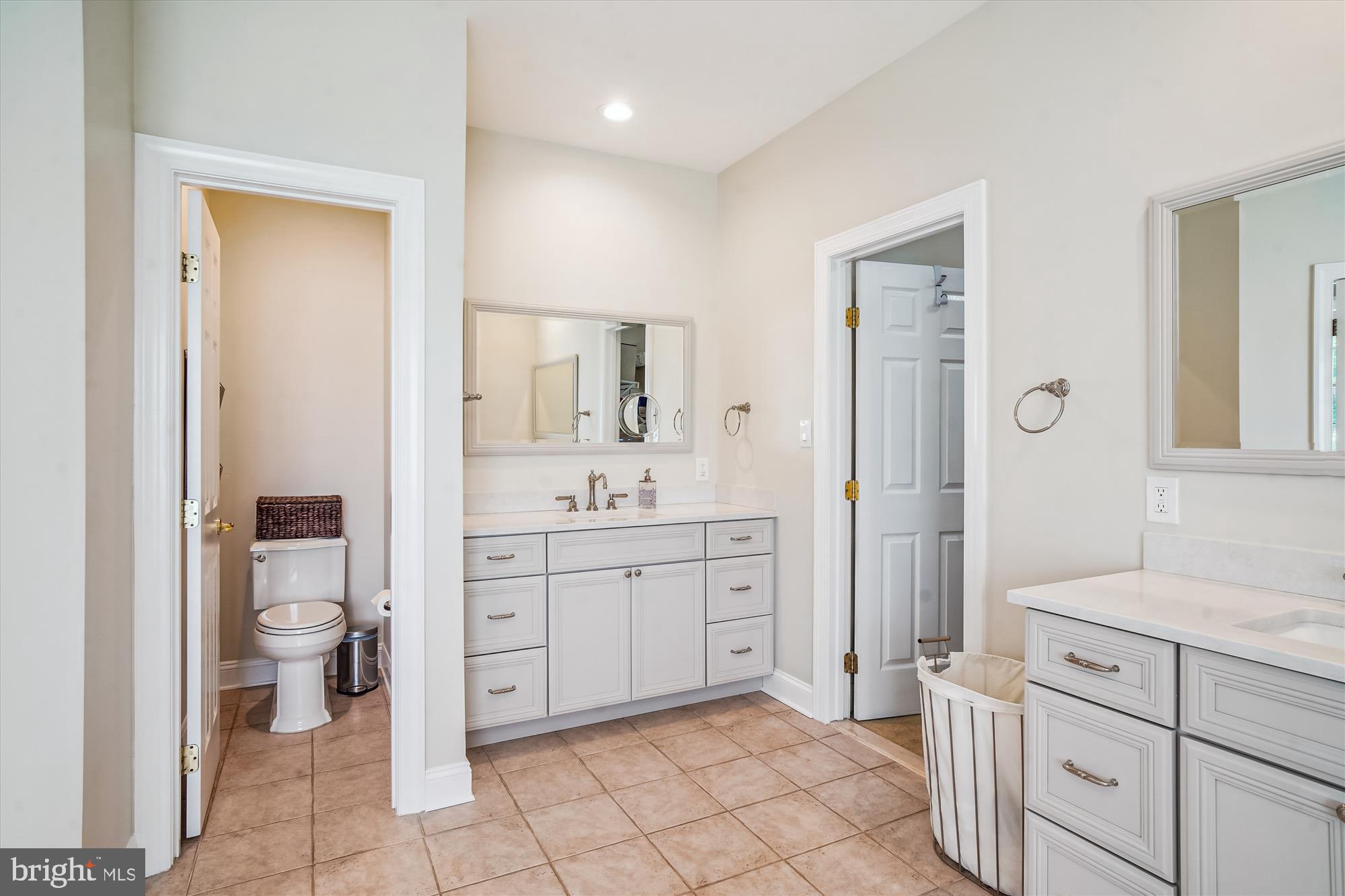 GOLF ESTATES - Residential Lease