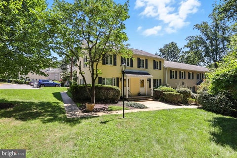 Townhouse For Rent - 9882 Hollow Glen Place #2534<br/> Montgomery County, SILVER SPRING, MD 20910