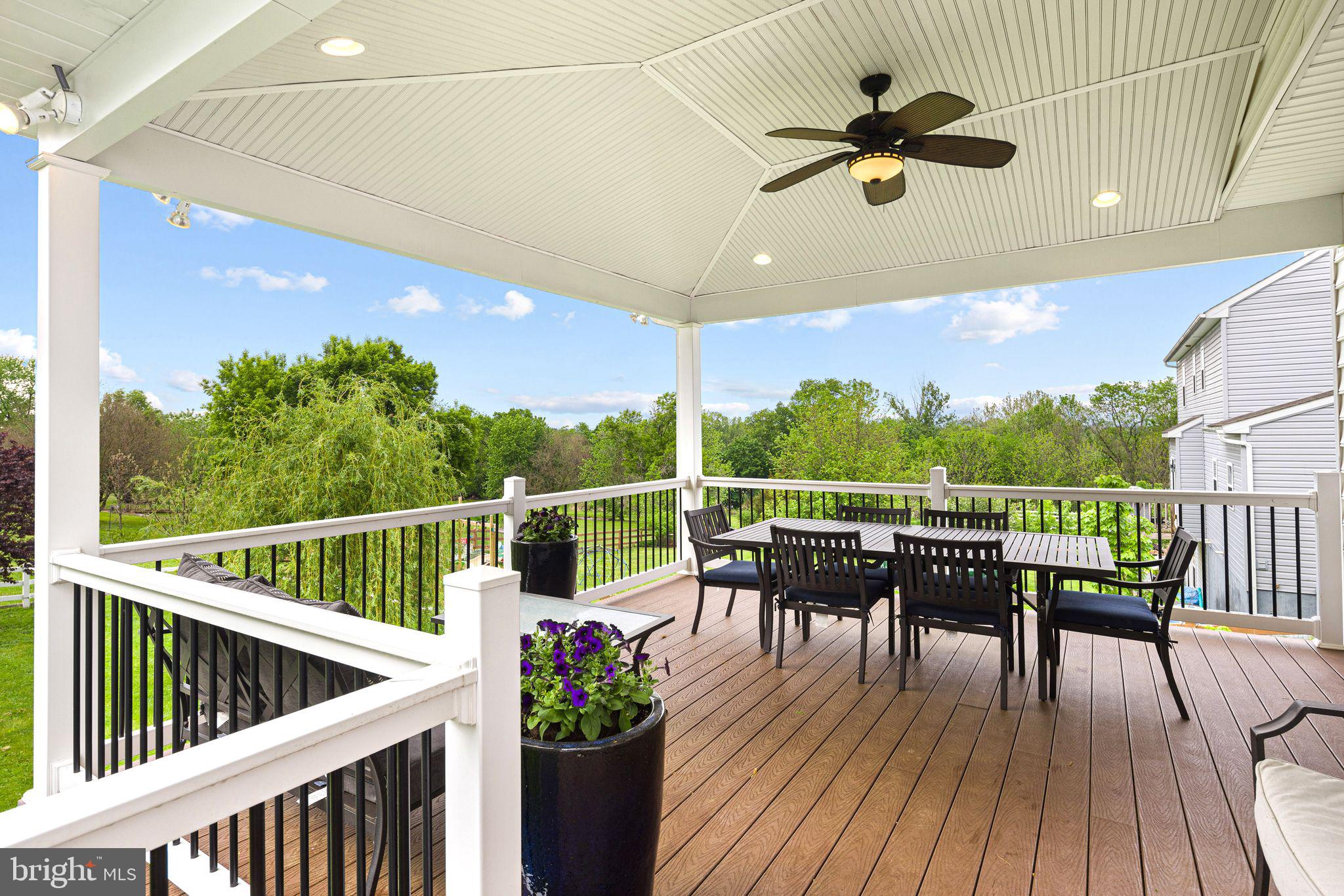 CEDAR MILL - Residential