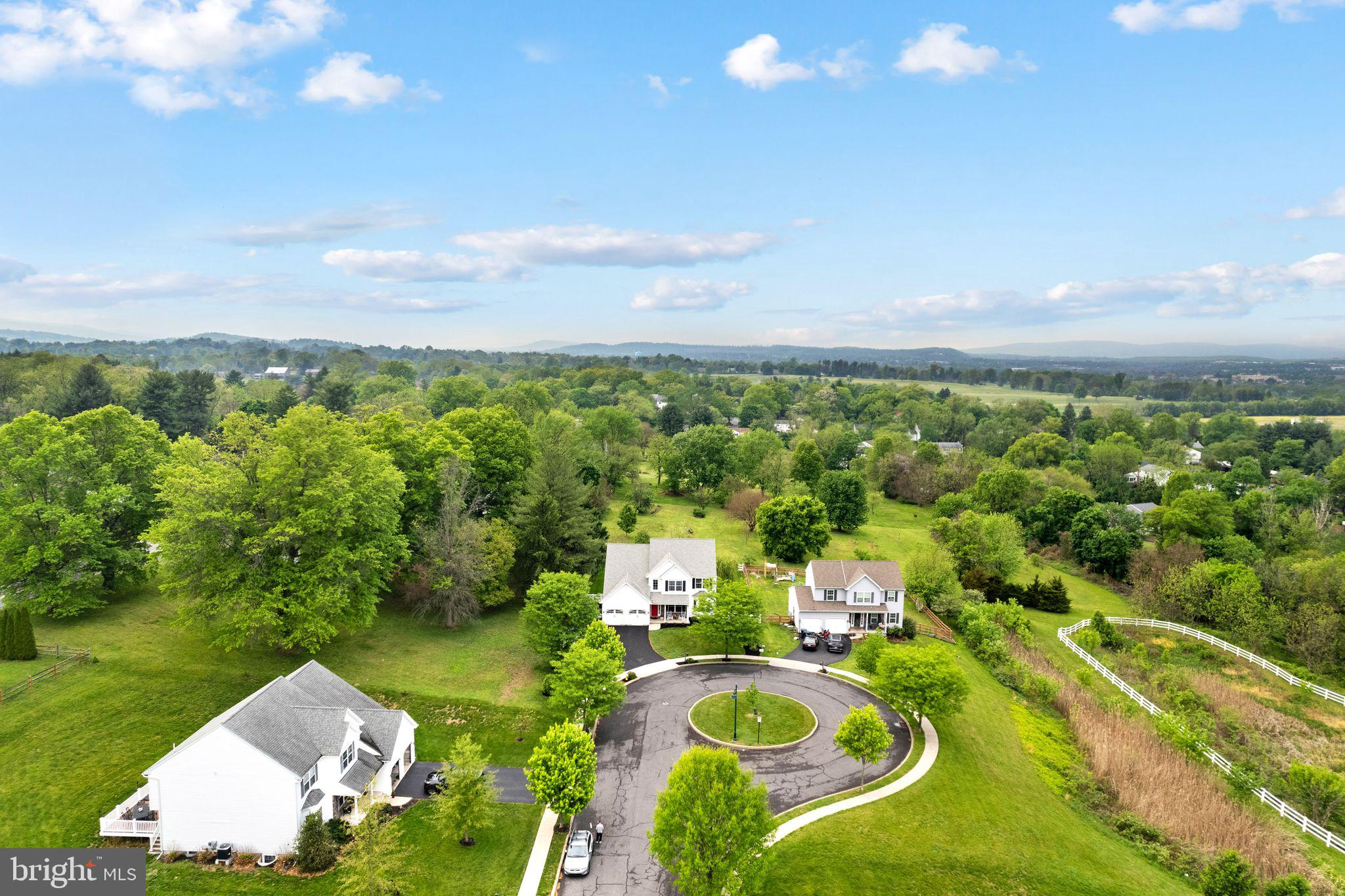 CEDAR MILL - Residential