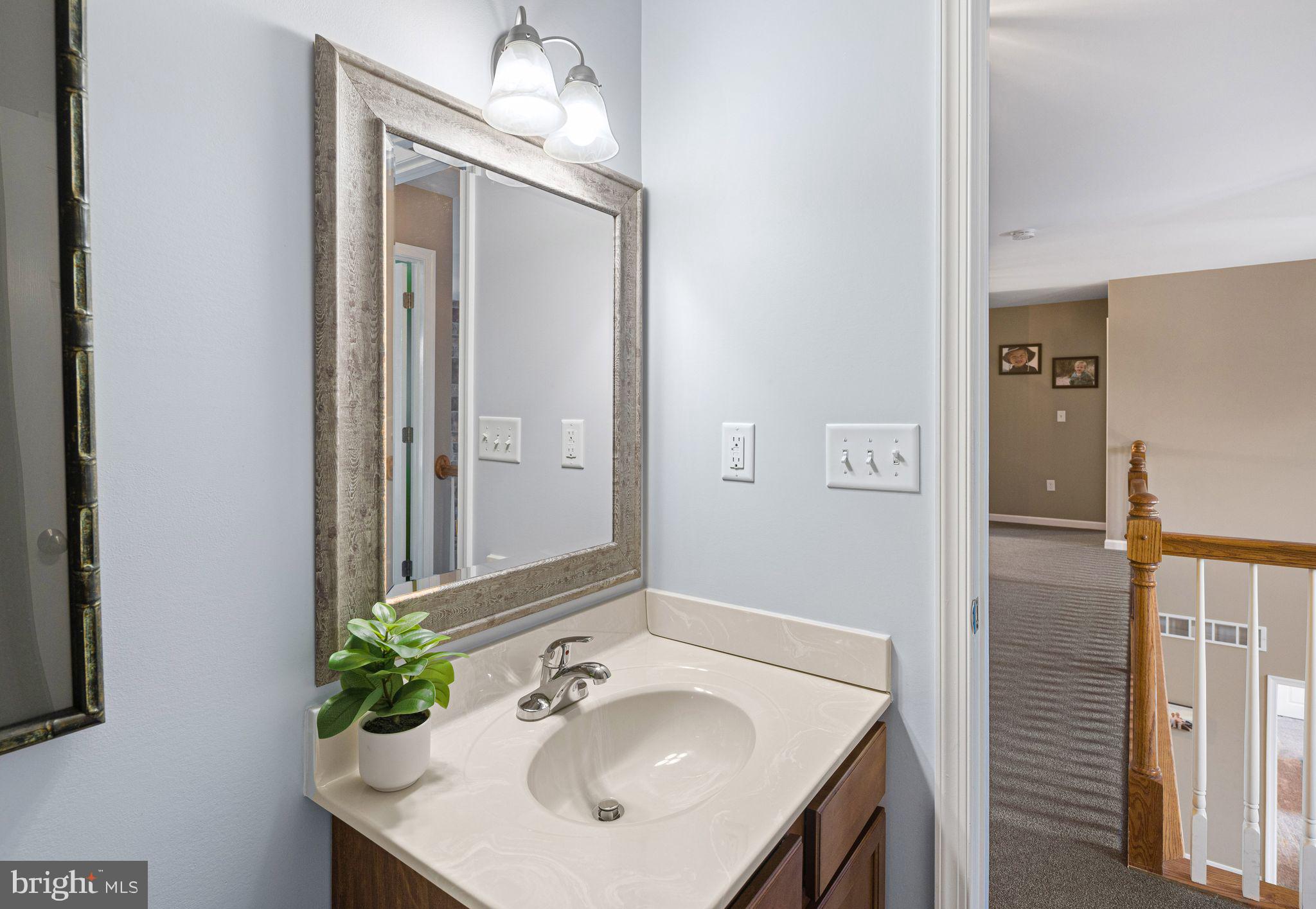 CEDAR MILL - Residential