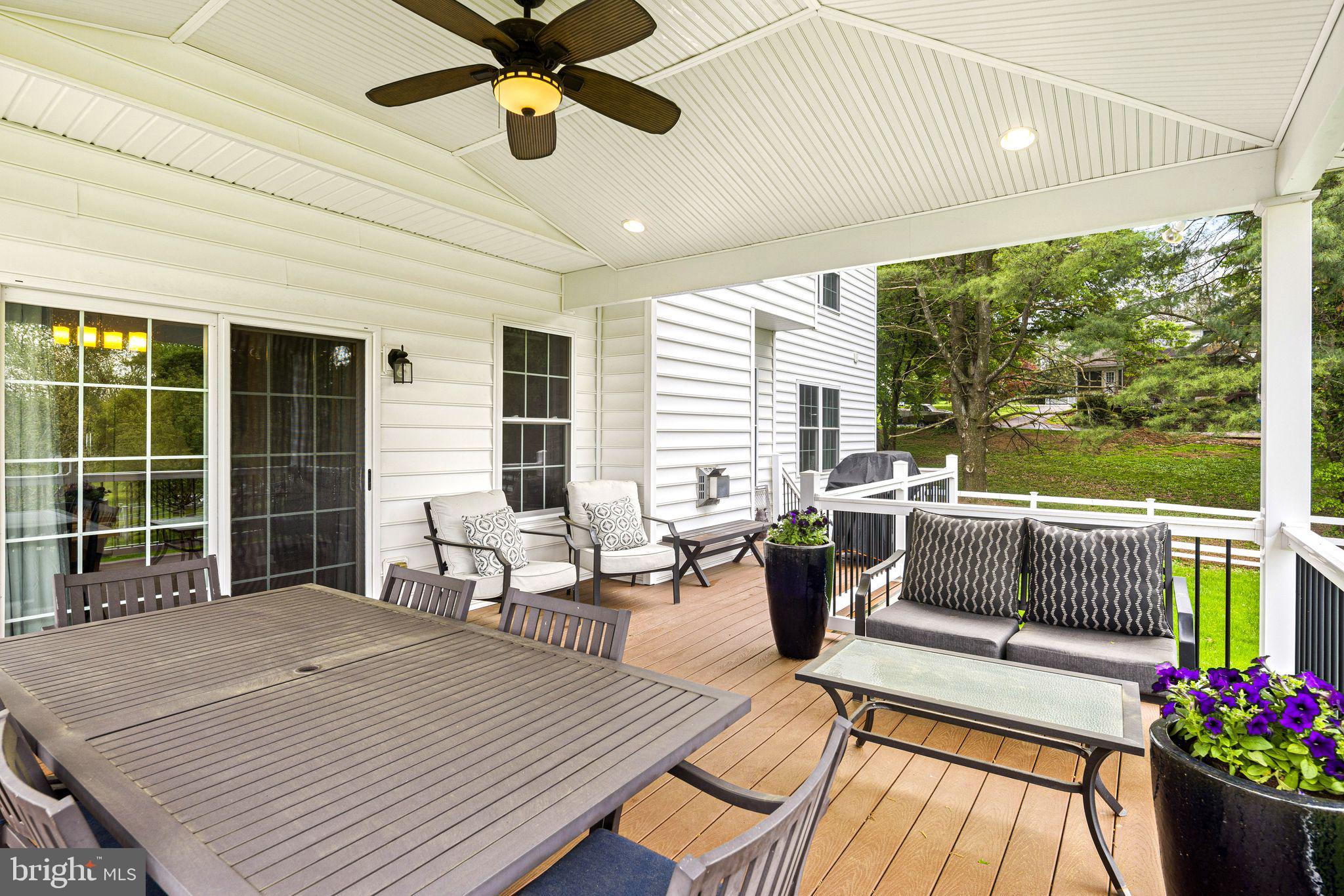 CEDAR MILL - Residential