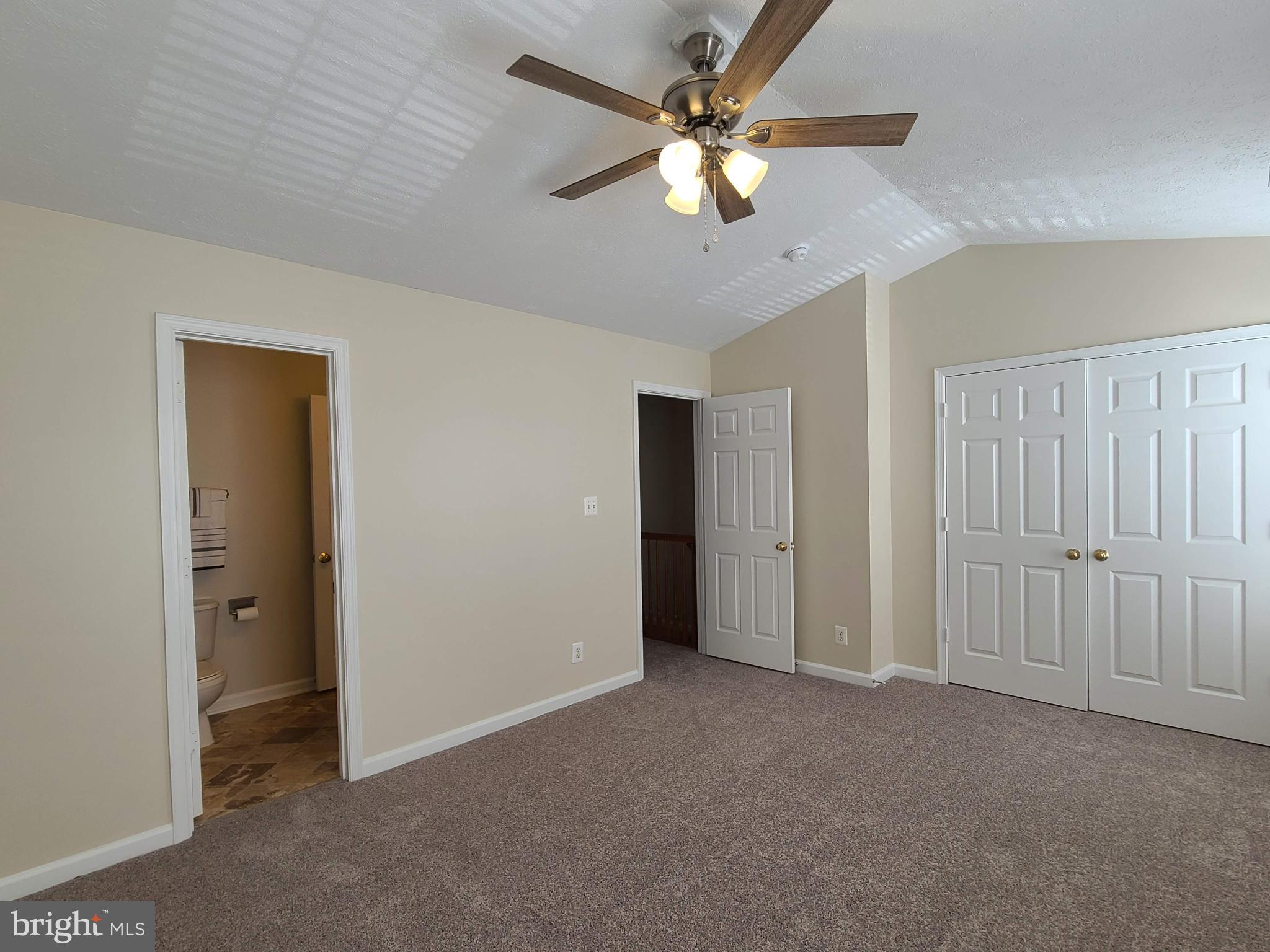 CHARLESTOWN COMMONS - Residential Lease