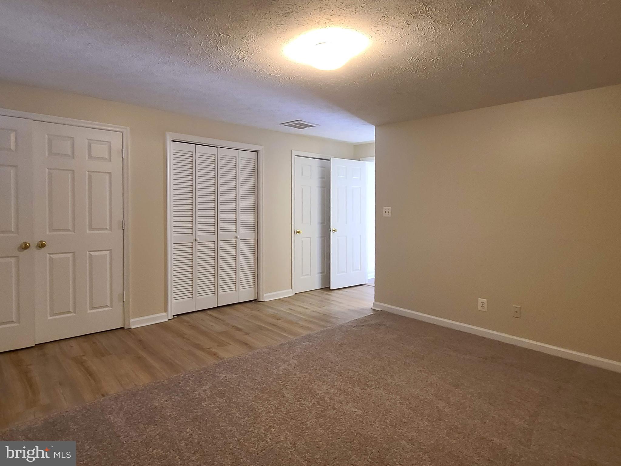 CHARLESTOWN COMMONS - Residential Lease