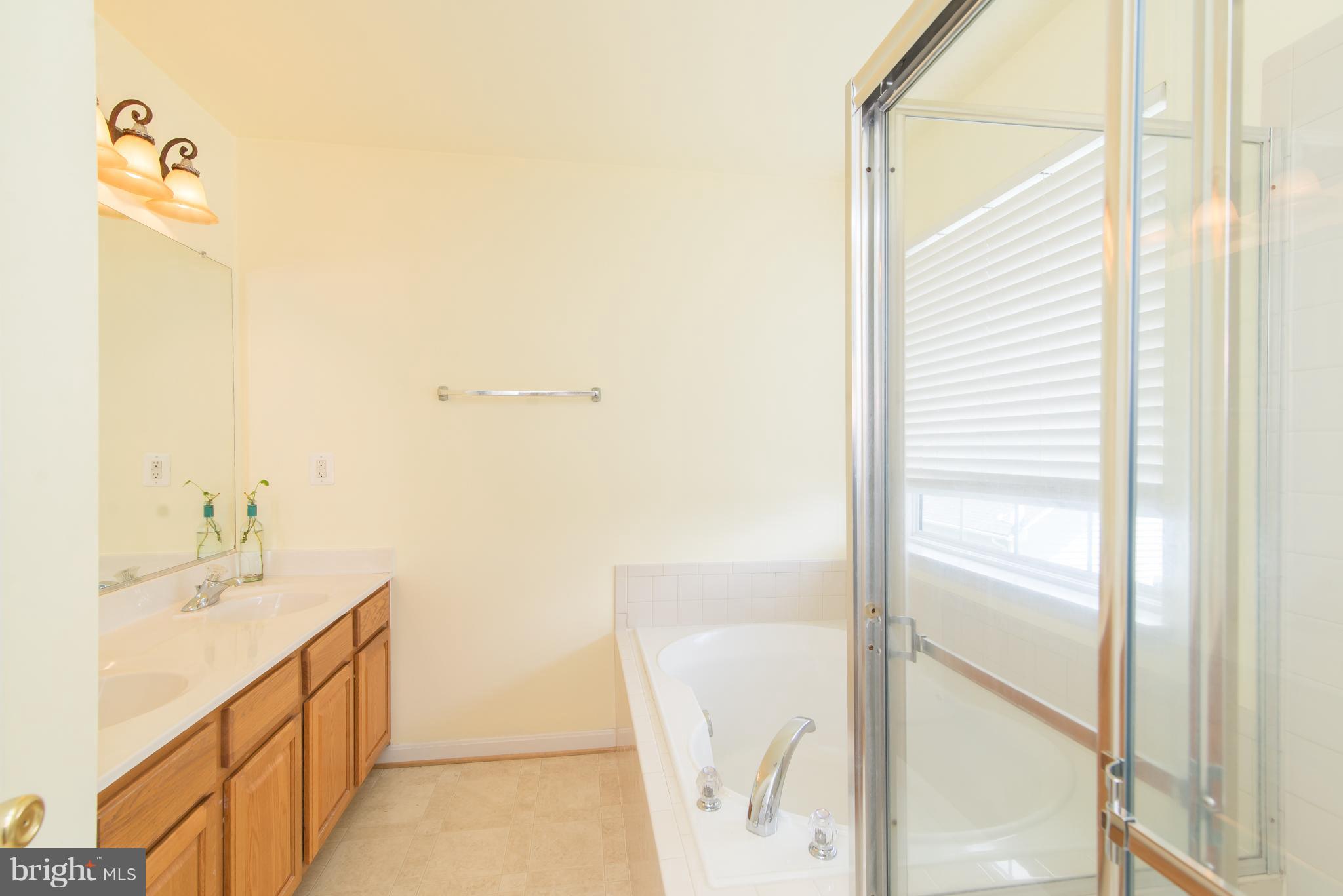 HUNTFIELD - Residential