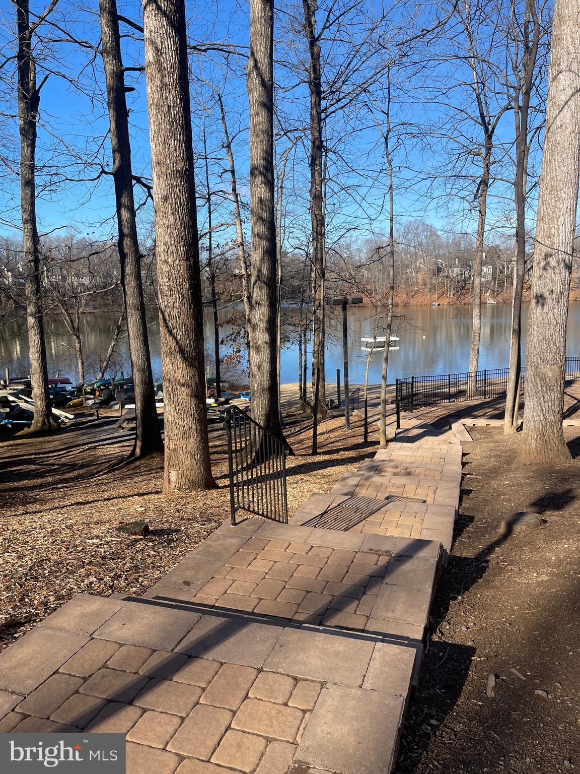 LAKE MONTCLAIR - Residential