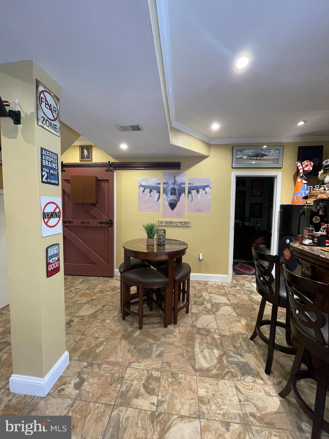 LAKE MONTCLAIR - Residential