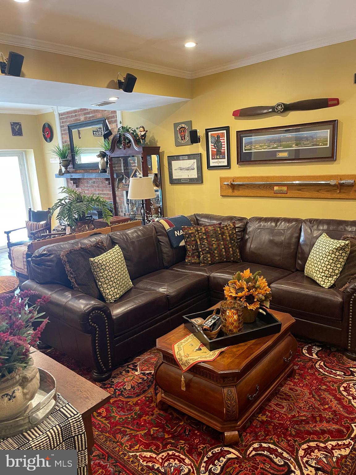 LAKE MONTCLAIR - Residential