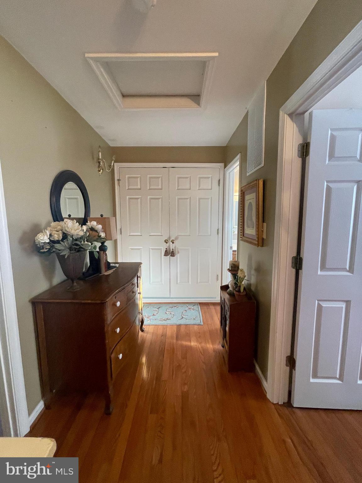 LAKE MONTCLAIR - Residential