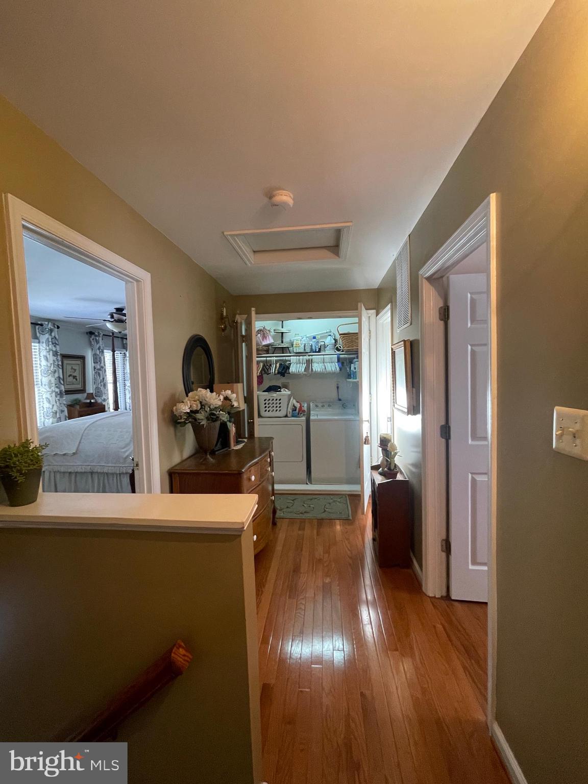 LAKE MONTCLAIR - Residential