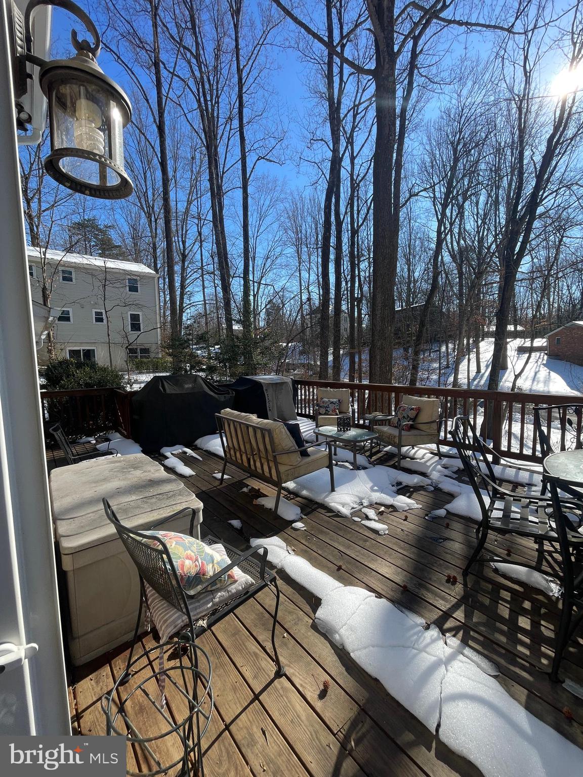 LAKE MONTCLAIR - Residential