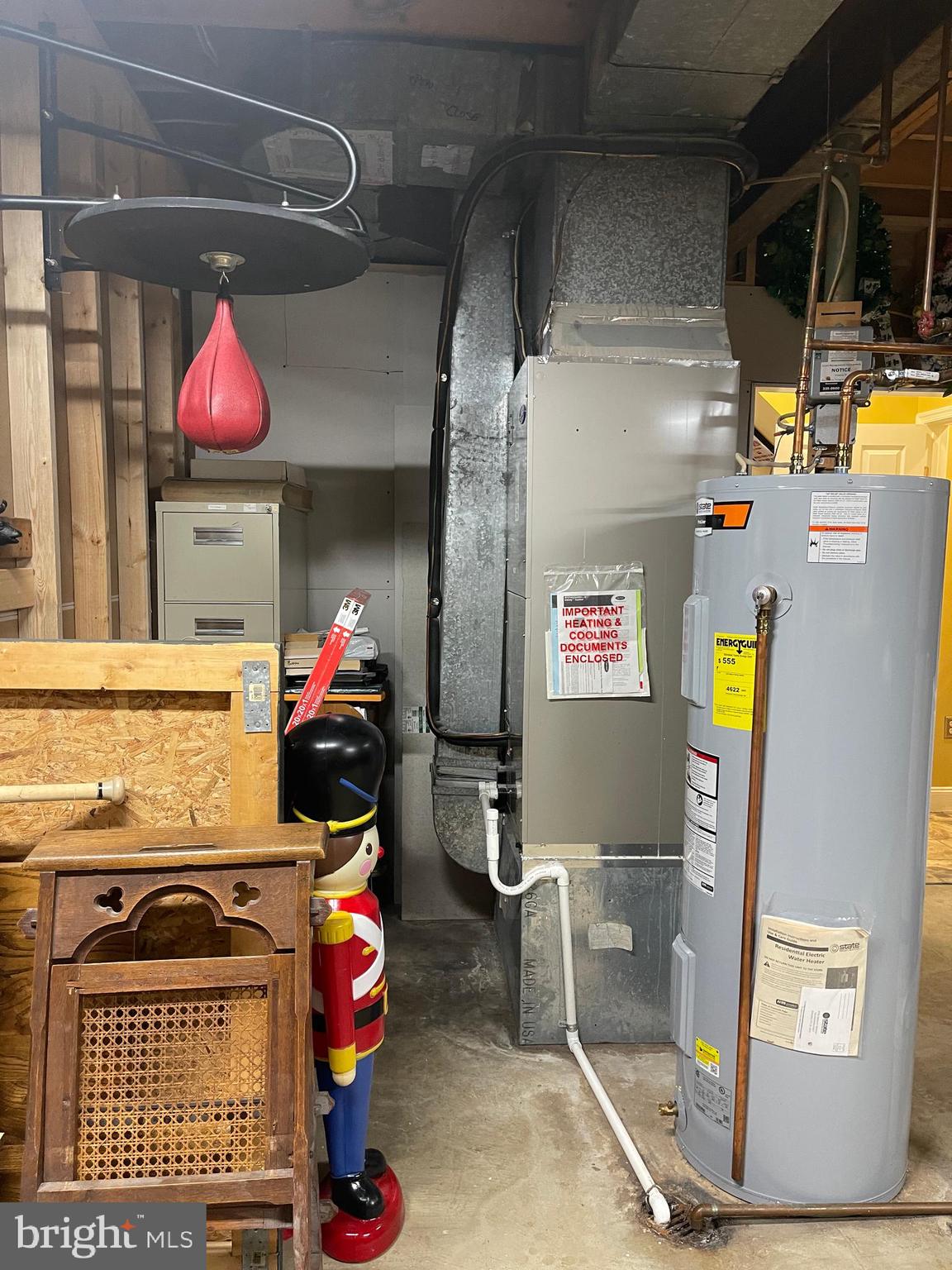 LAKE MONTCLAIR - Residential