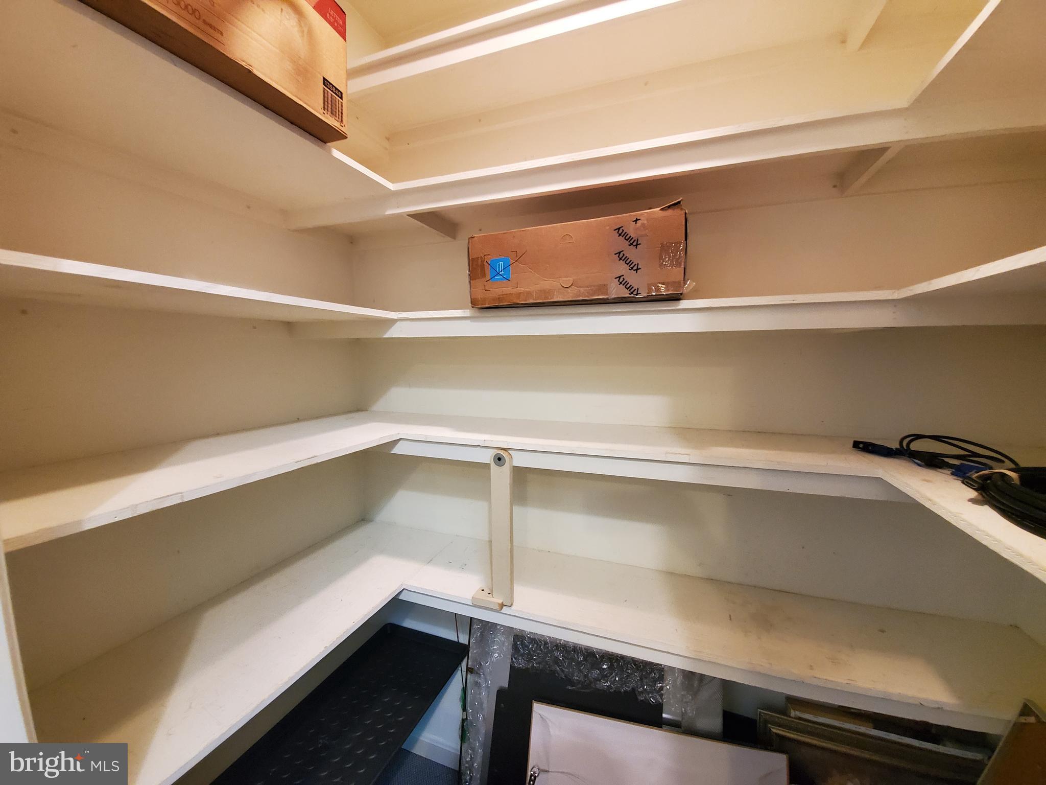 GLENMONT VILLAGE - Residential